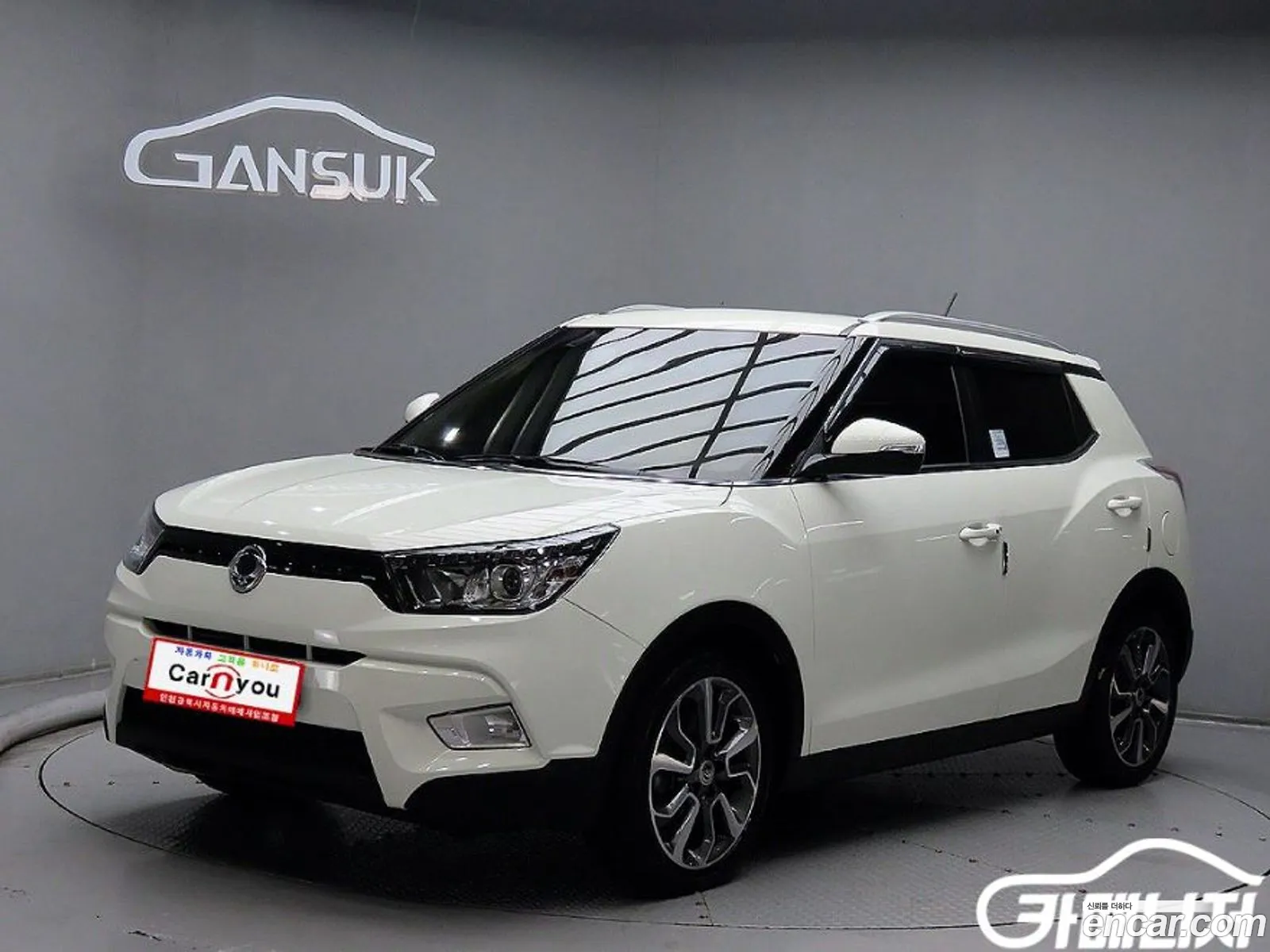 Kg Mobility Ssangyong Tivoli Lx 2Wd Luxury Model - фотография 7078493