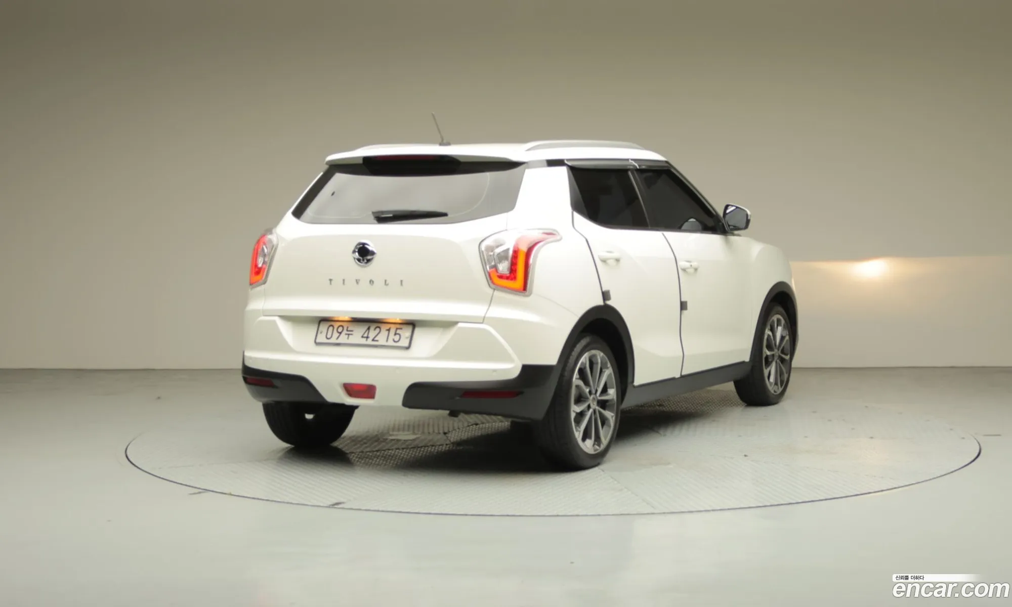 Kg Mobility Ssangyong Tivoli Vx 2Wd - фотография 7066339