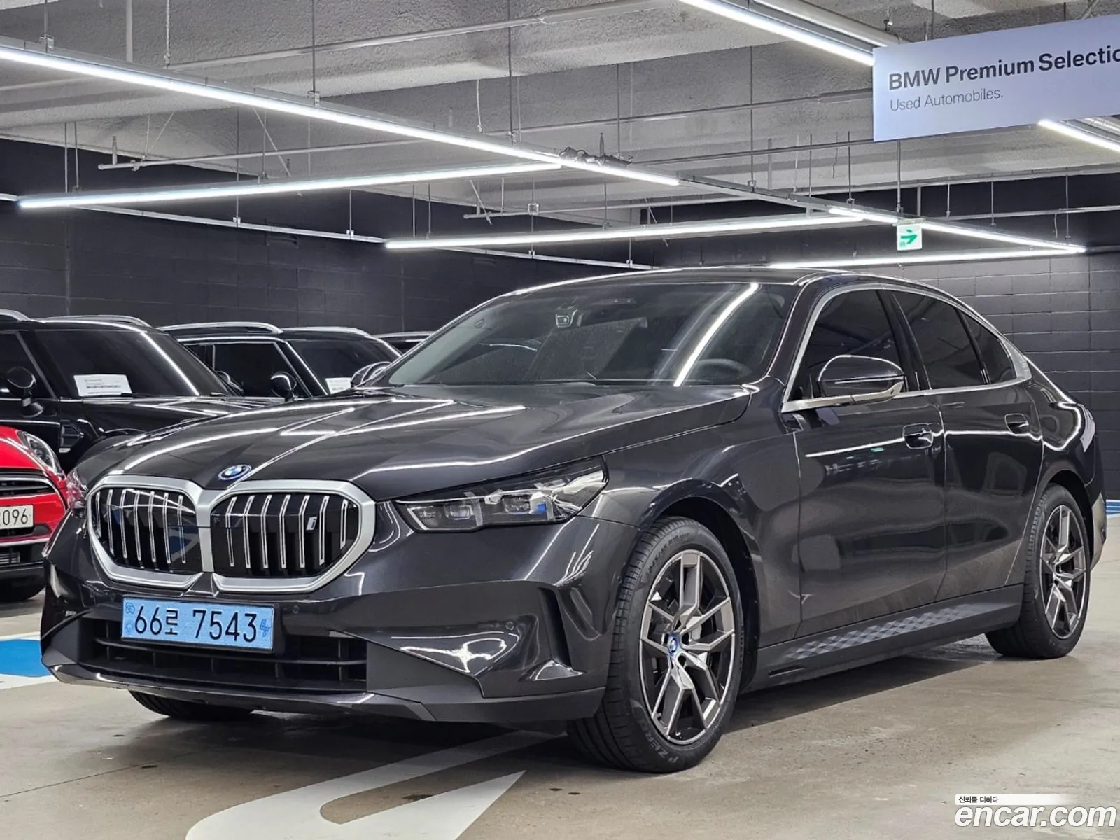 BMW I5 G60 Edrive 40 - фотография 3682914