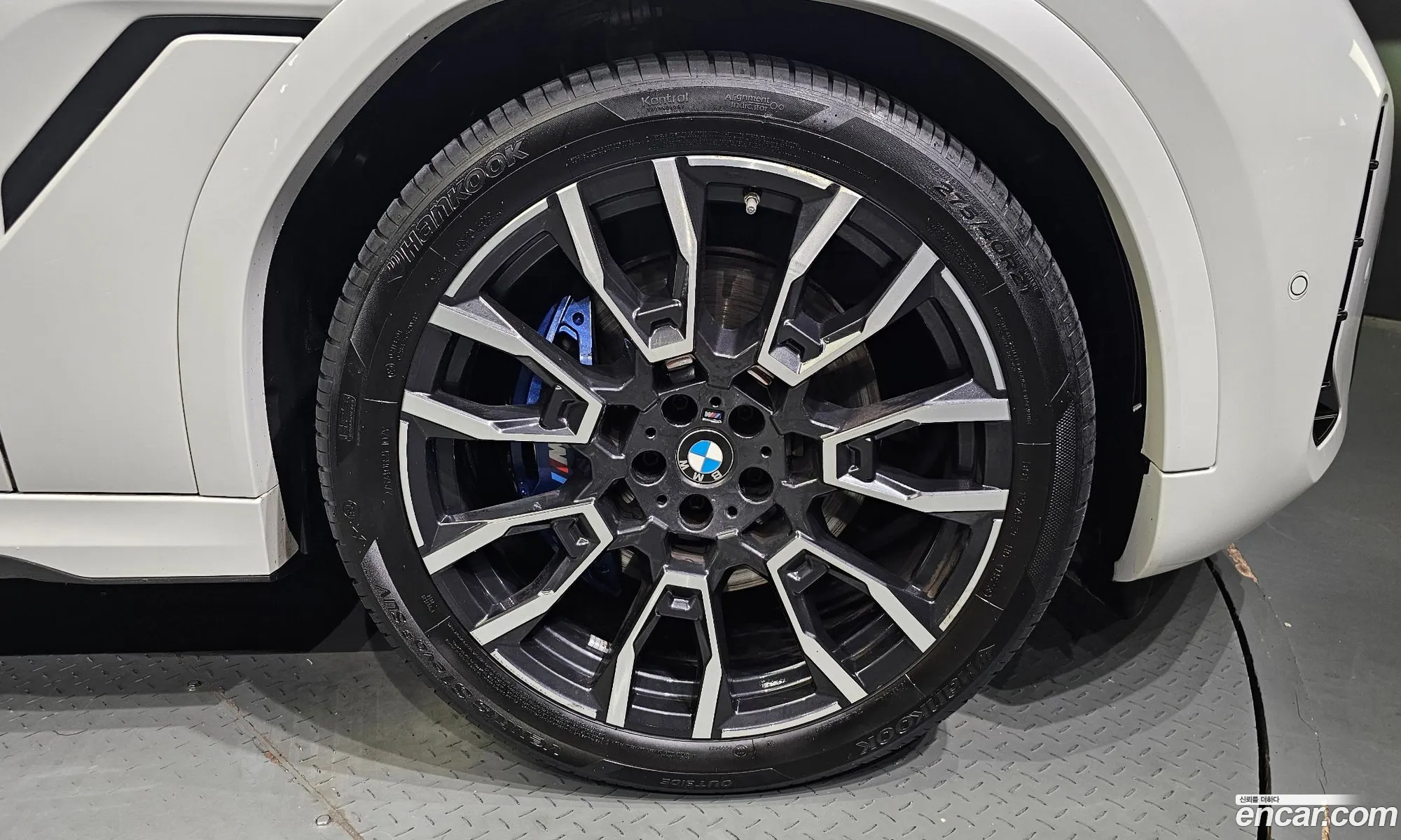 BMW X6 G06 xDrive40I M Sports - фотография 12497085