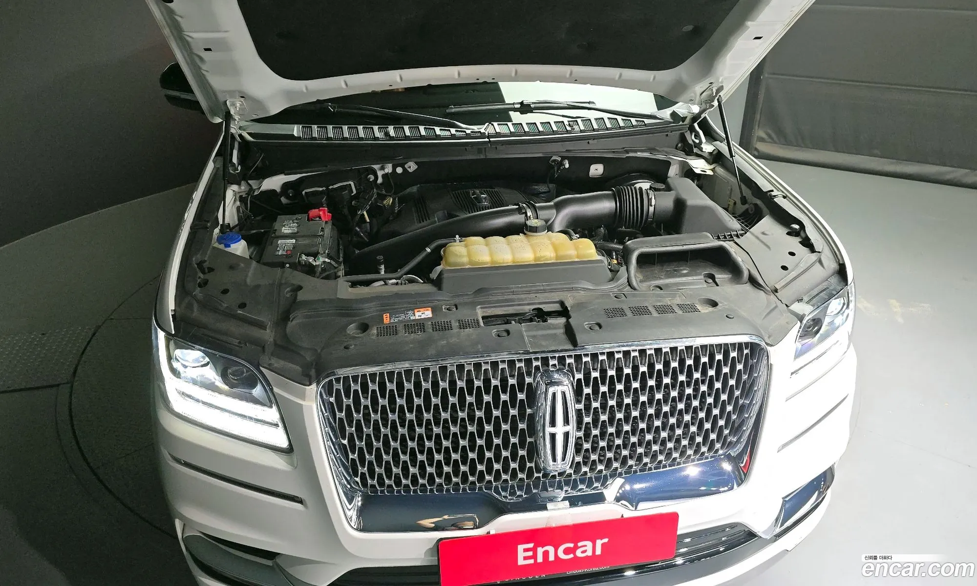 Lincoln Navigator 35L - фотография 4781539