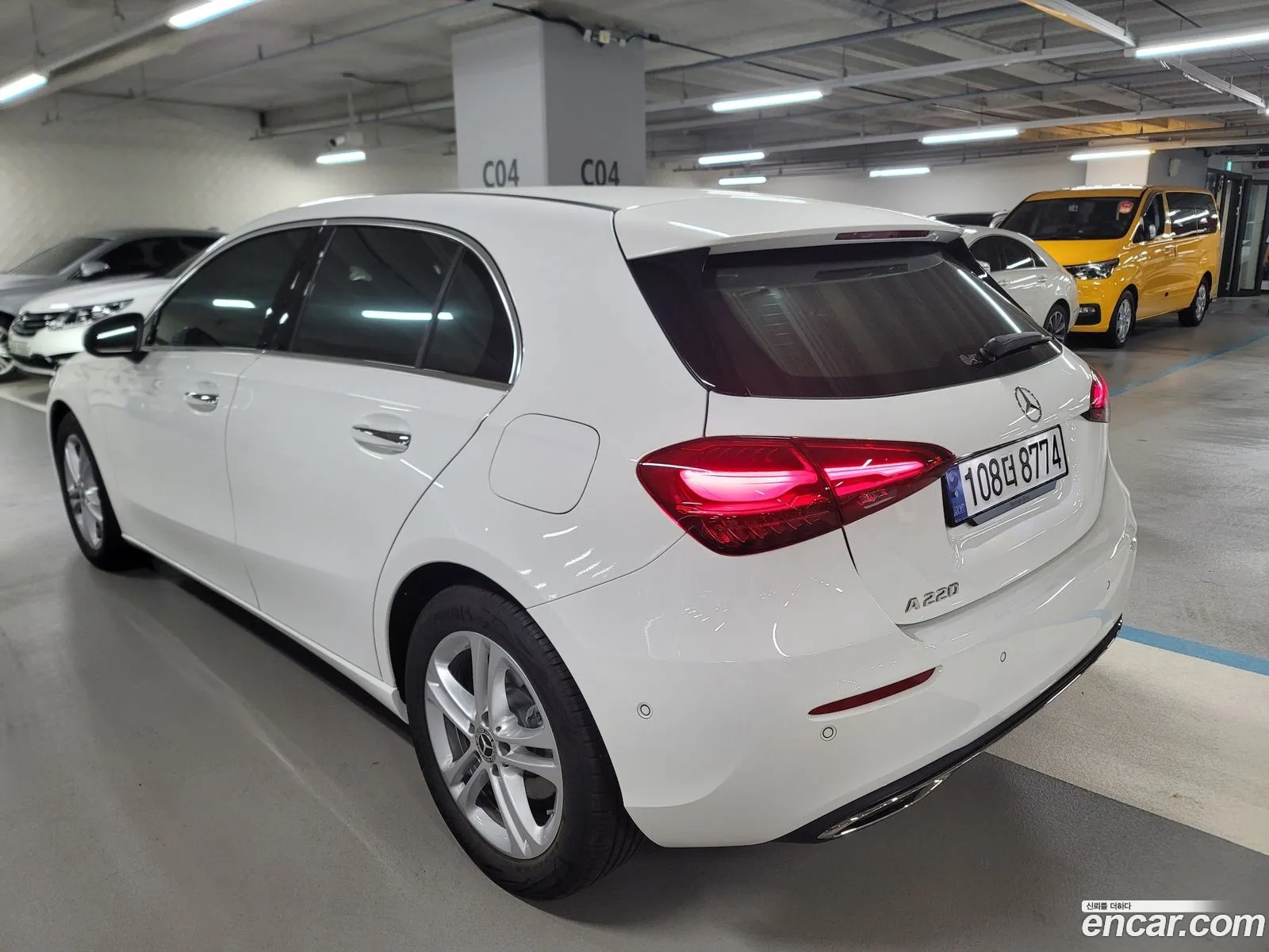 Mercedes A-Class W177 A220 Hatchback - фотография 19655849