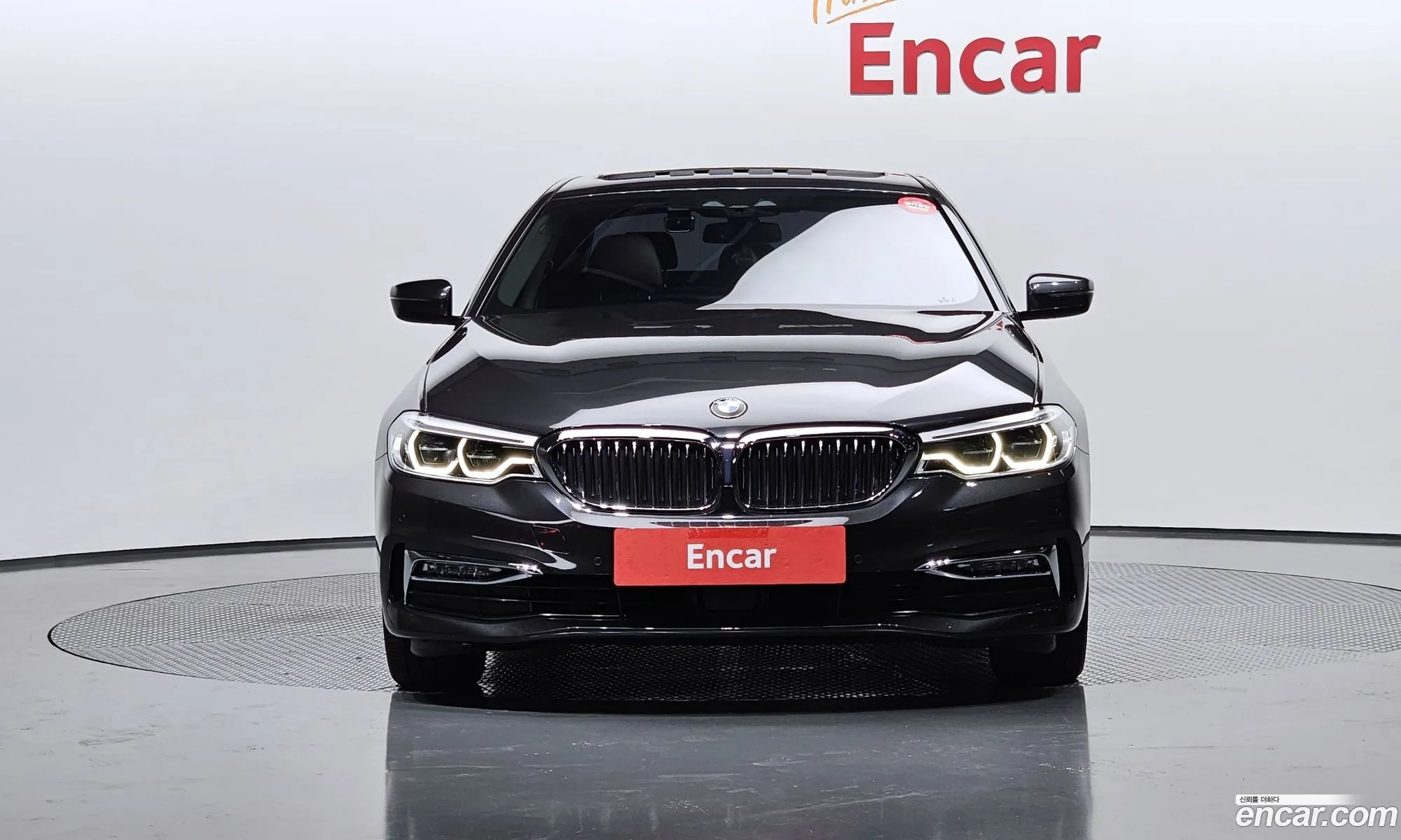 BMW 5 Series G30 530I Luxury Plus - фотография 12497071