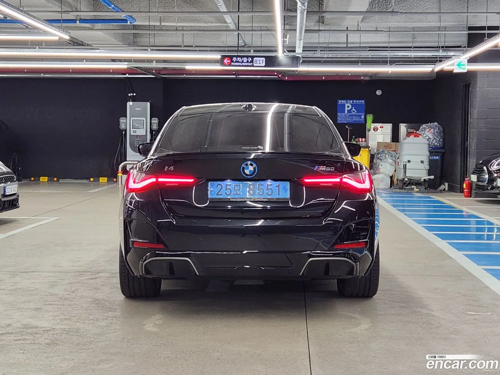 BMW I4 M50 - фотография 7842973