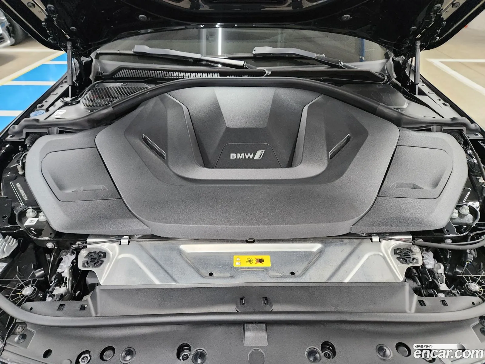 BMW I4 M50 - фотография 7842975