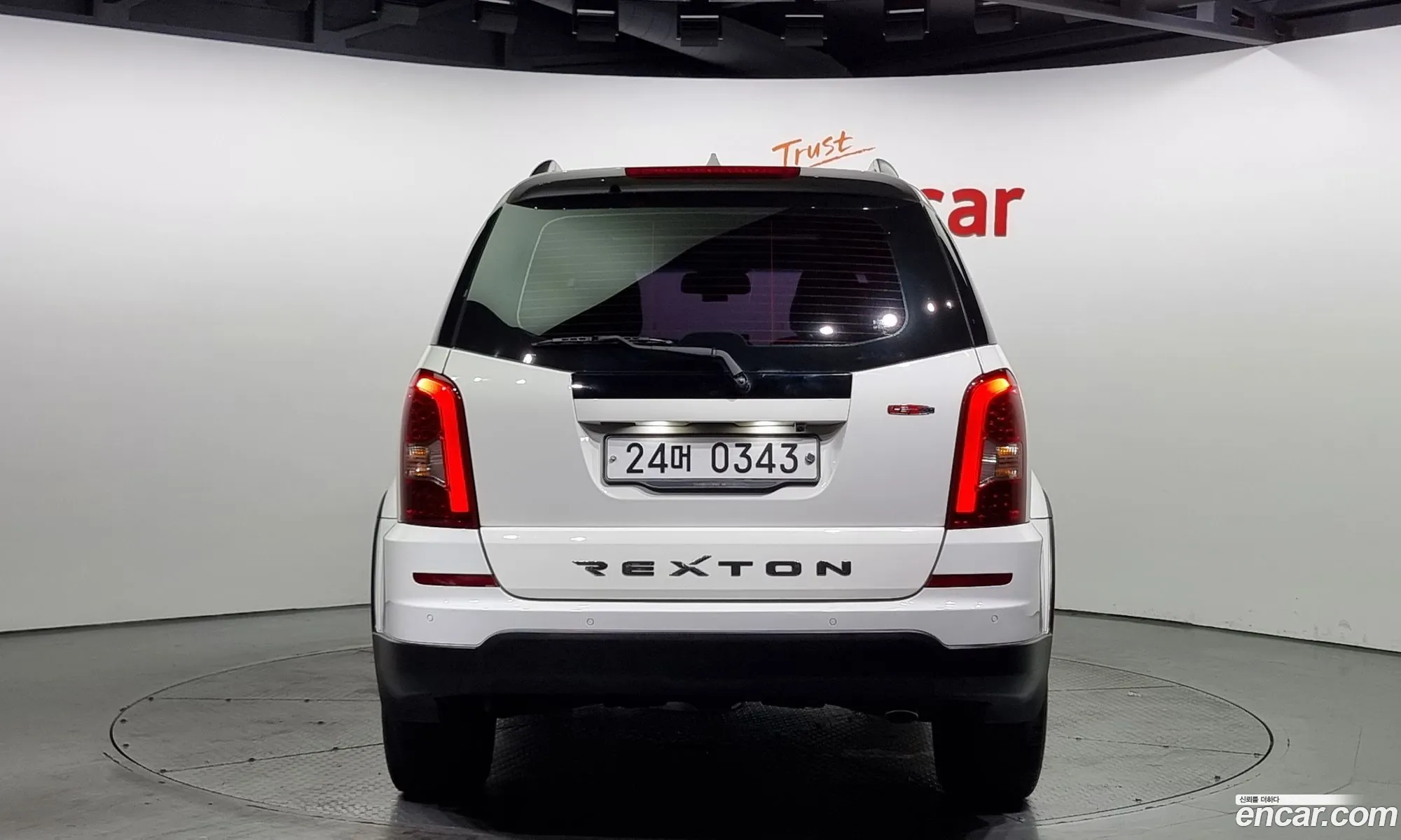 Kg Mobility Ssangyong Rexton W 22 4Wd Rx7 Luxury - фотография 7396156