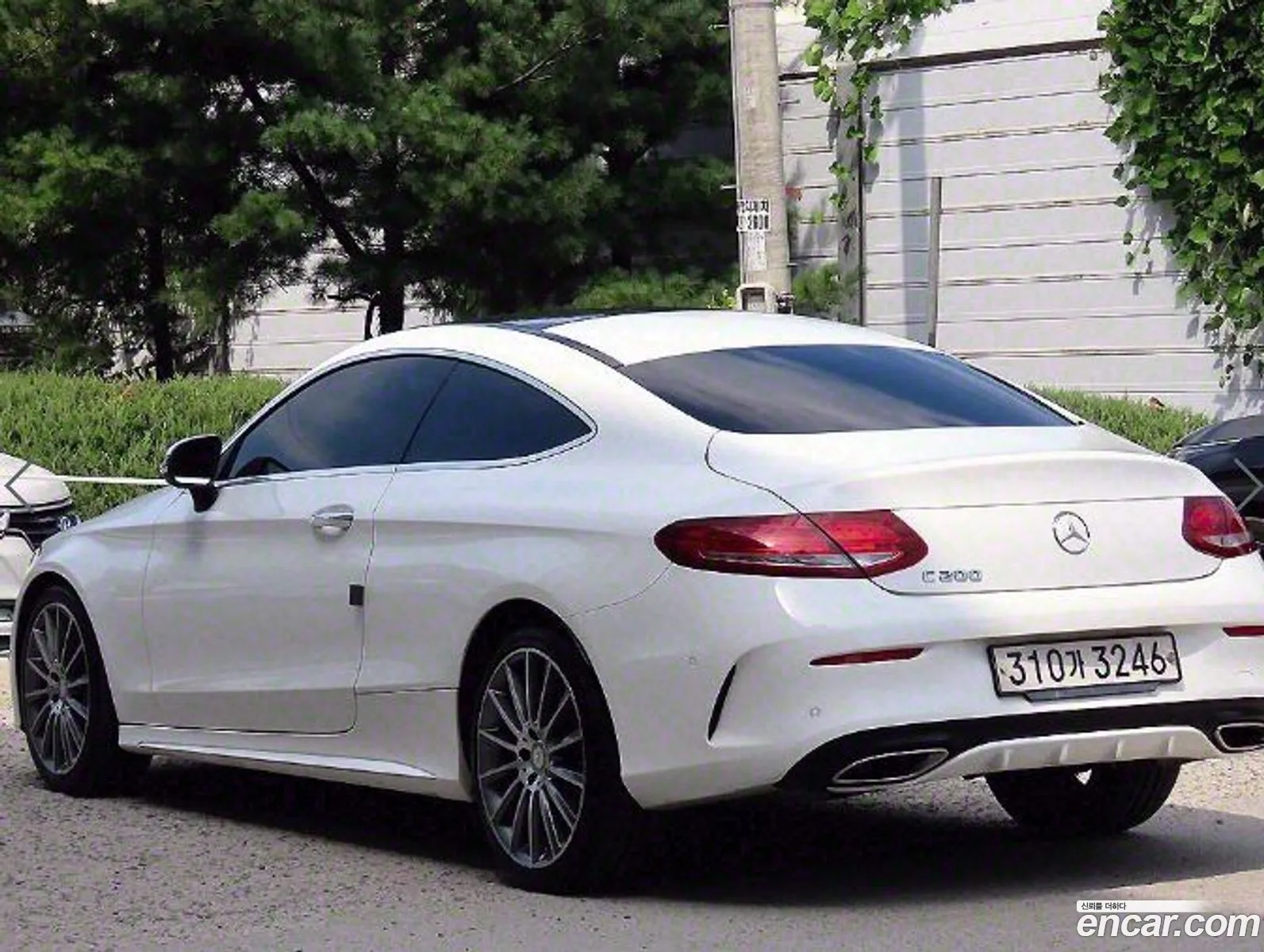Mercedes C-Class W205 C200 Coupe - фотография 19655836