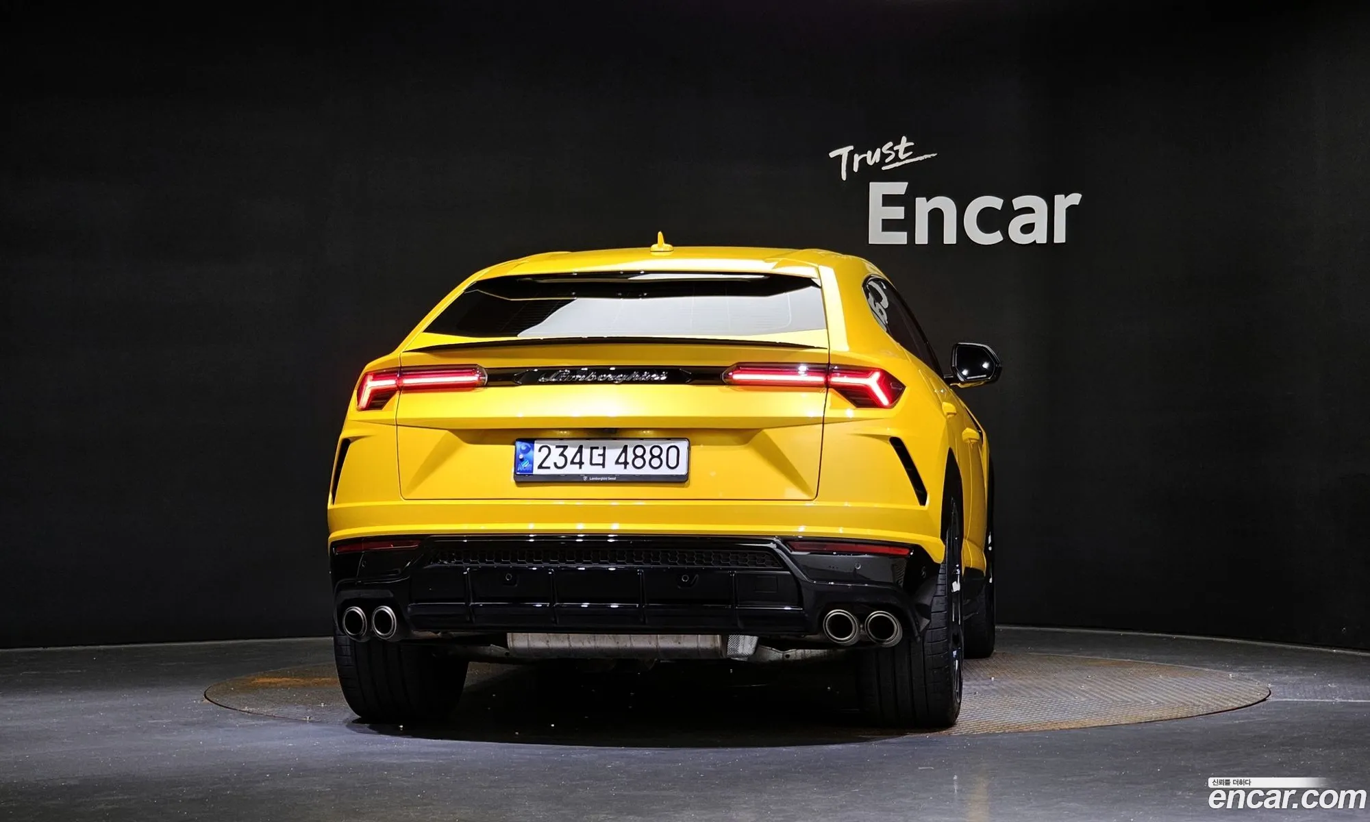 Lamborghini Urus 40 V8 - фотография 3721611