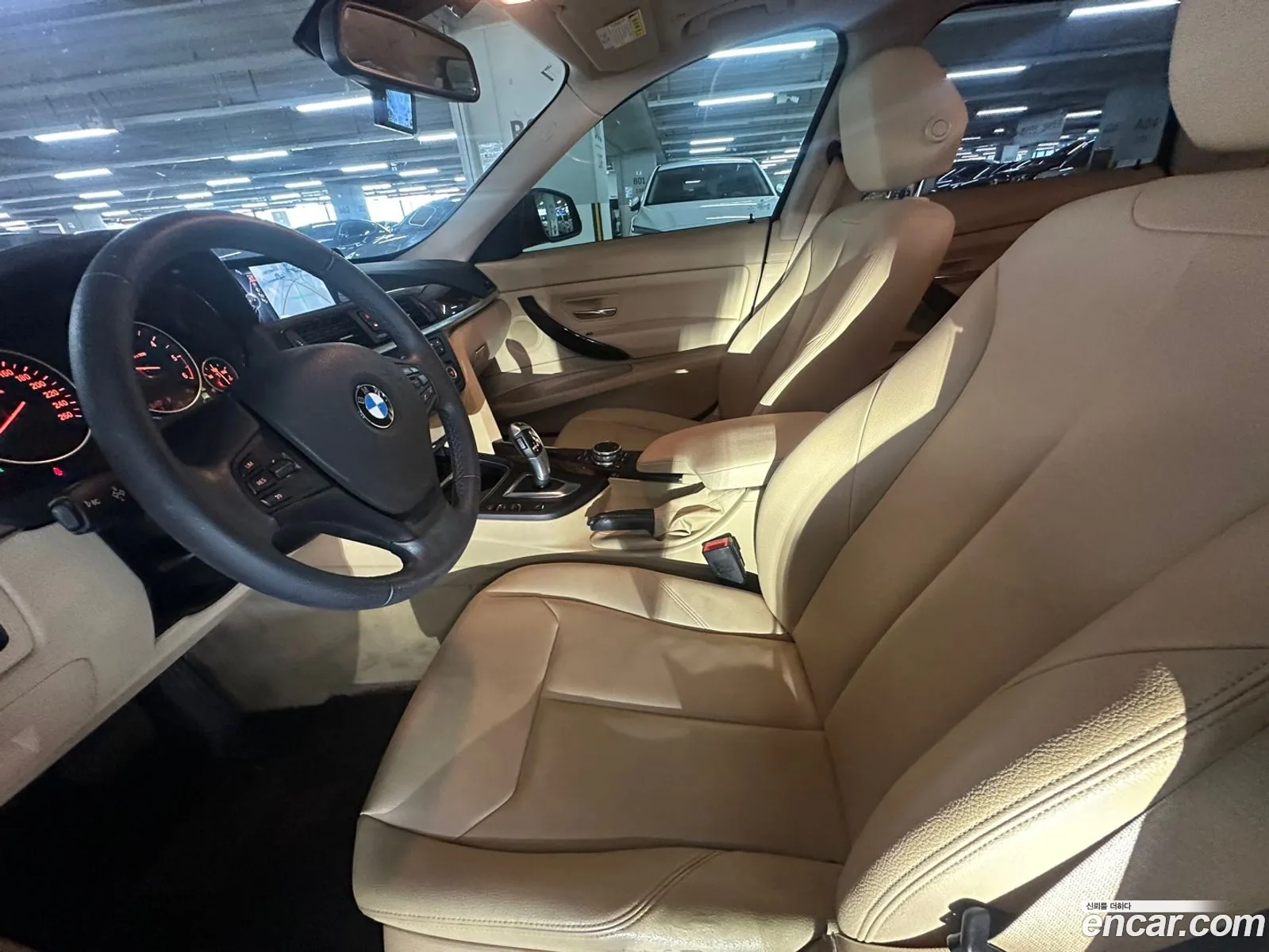 BMW 3 Series Gt F34 Gt 320D xDrive - фотография 7537685