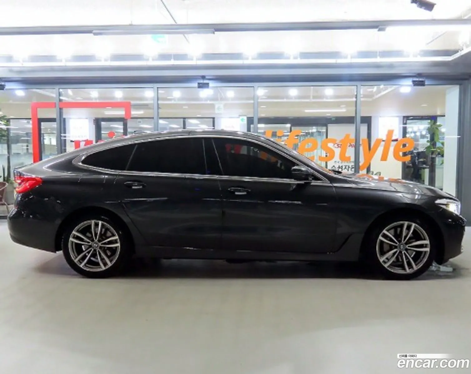 BMW 6 Series Gt G32 620D Luxury - фотография 8060884