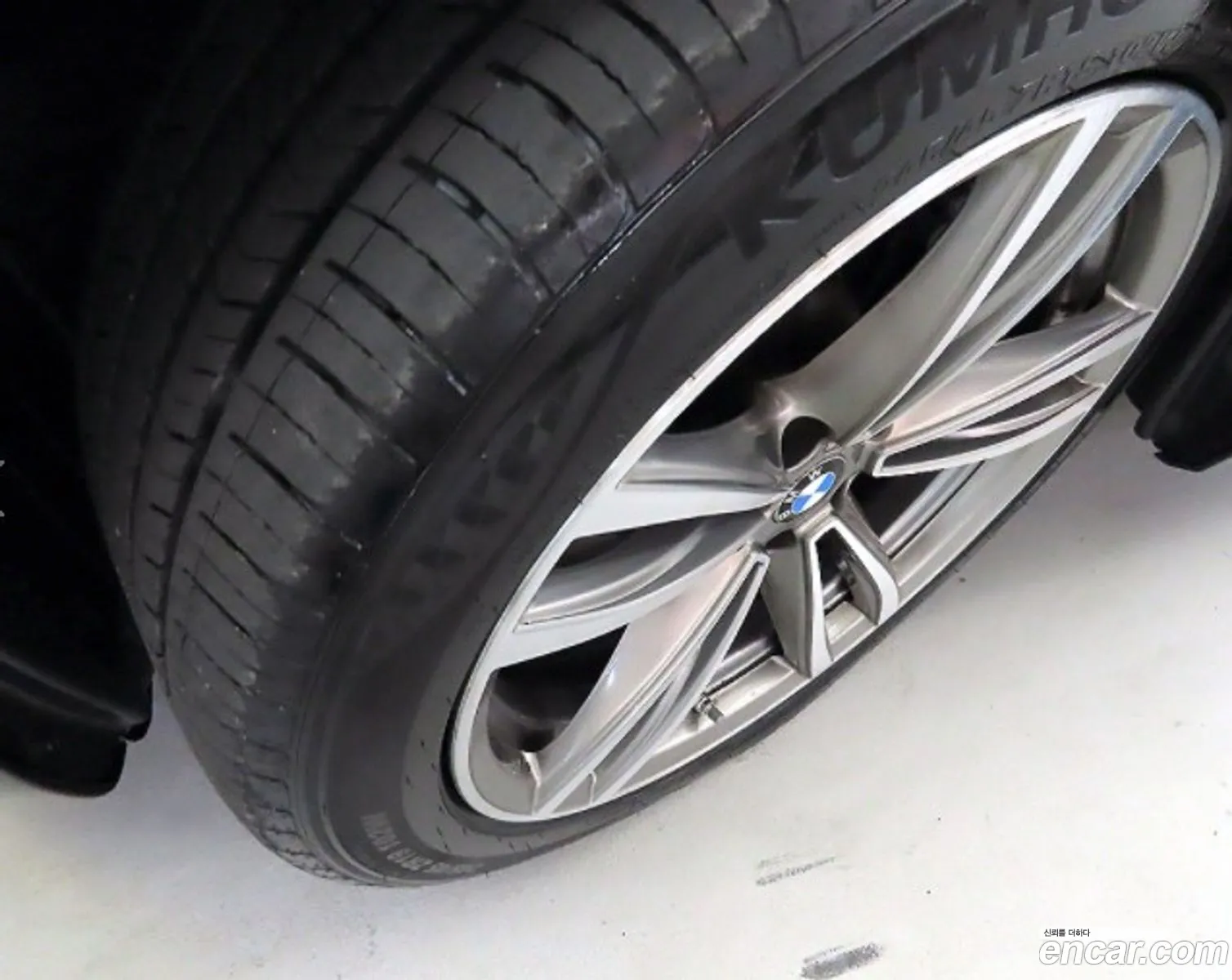 BMW 6 Series Gt G32 620D Luxury - фотография 8060886