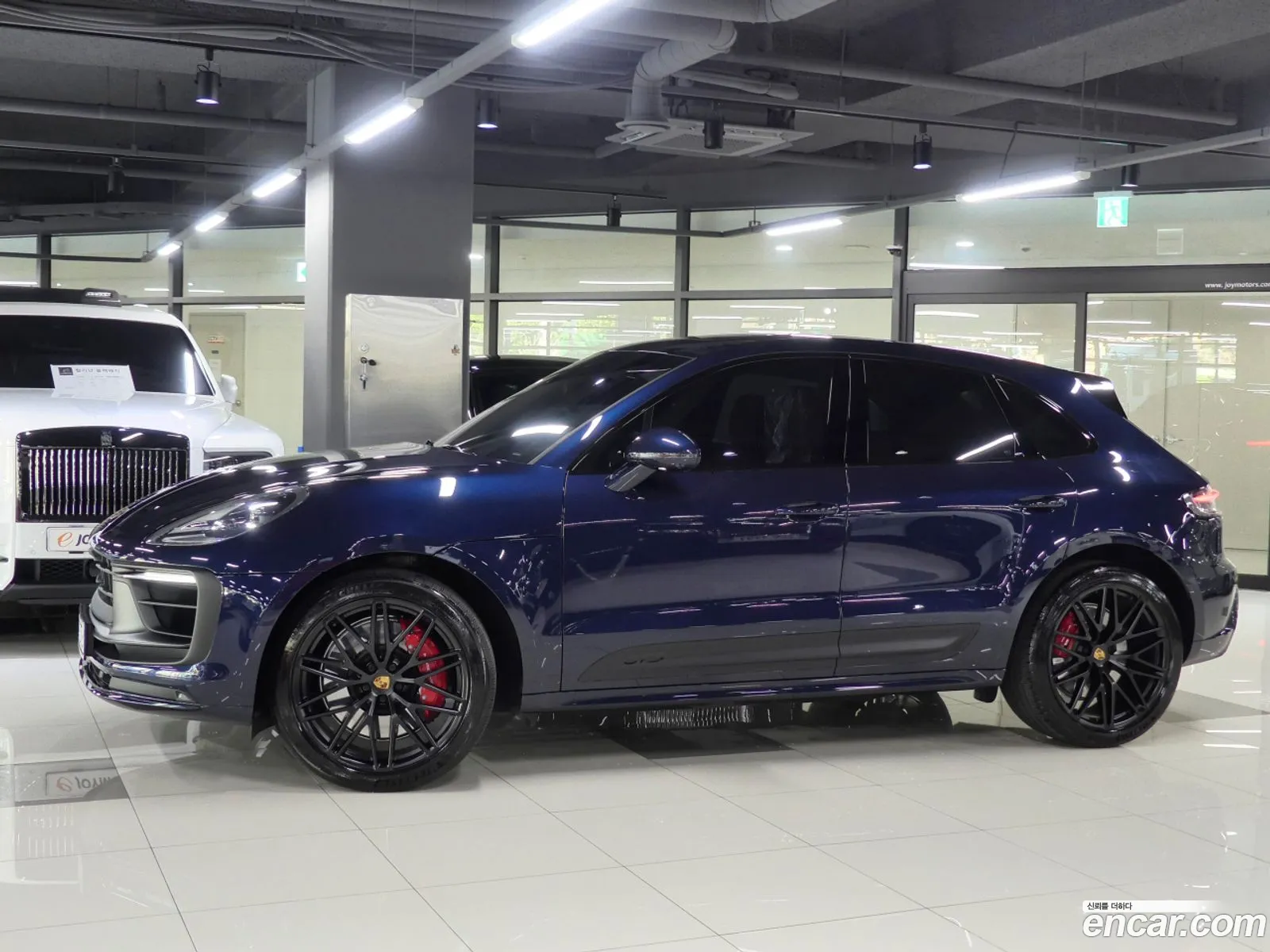 Porsche Macan 29 Gts 95B - фотография 946136