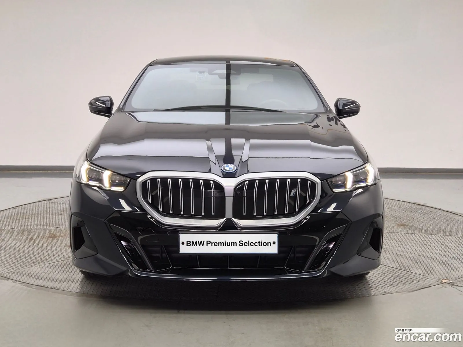 BMW I5 G60 Edrive 40 M Sports - фотография 8126648