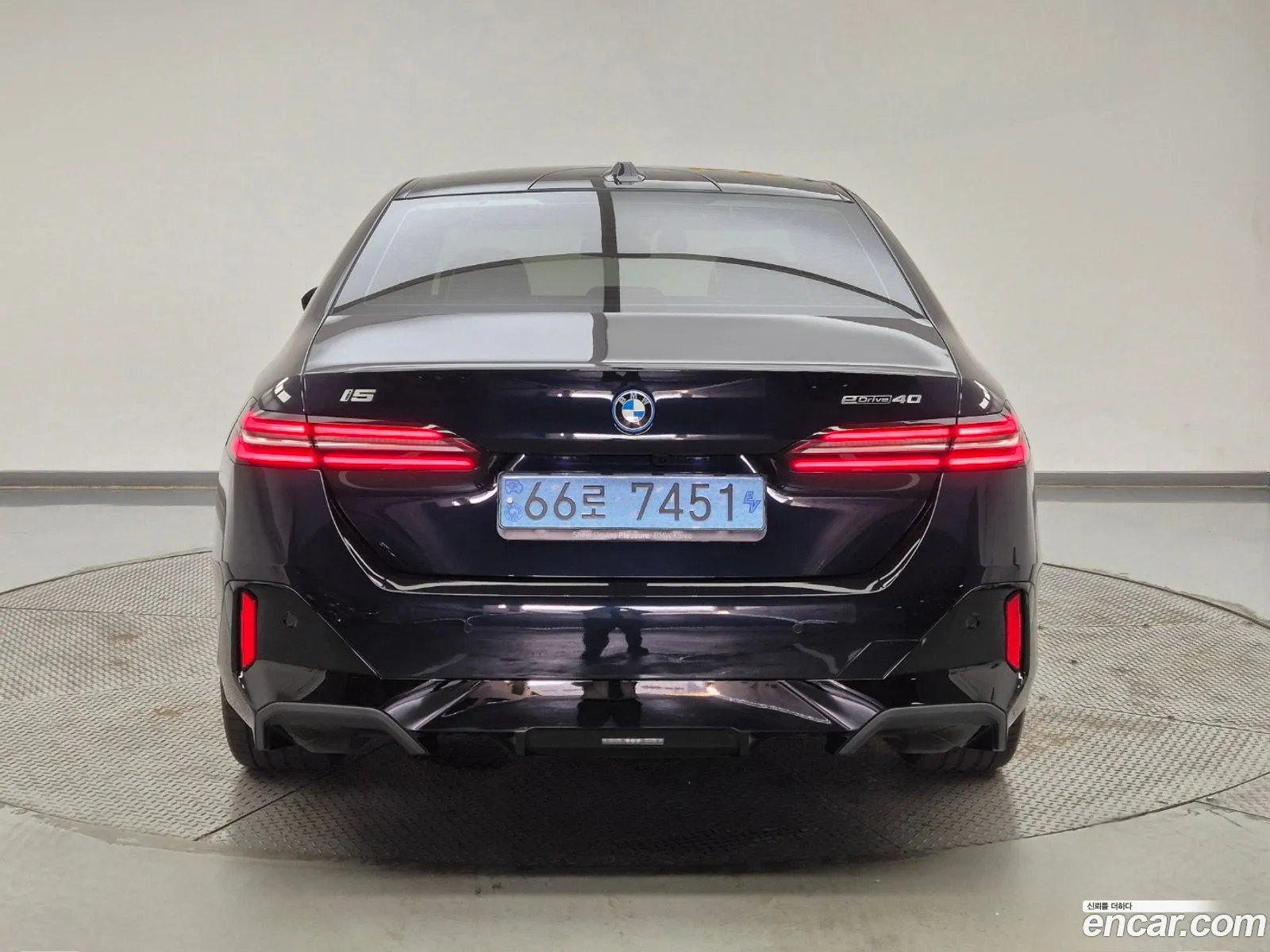 BMW I5 G60 Edrive 40 M Sports - фотография 8126649