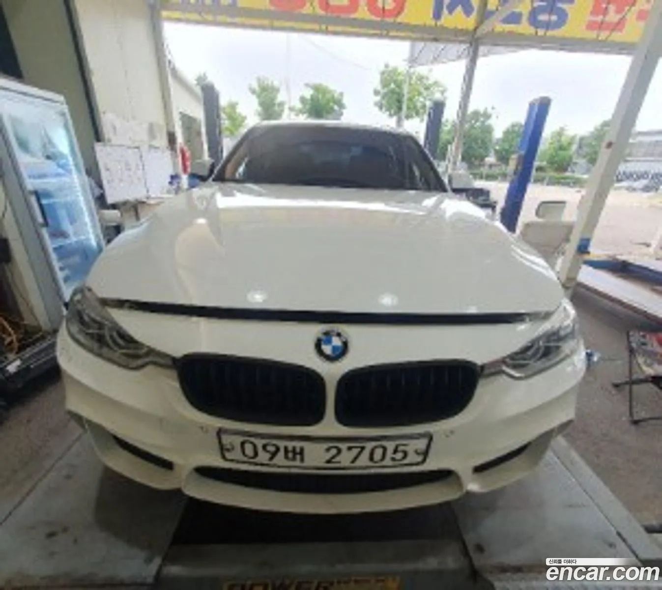 BMW 3 Series F30 320I M Sports - фотография 8126631