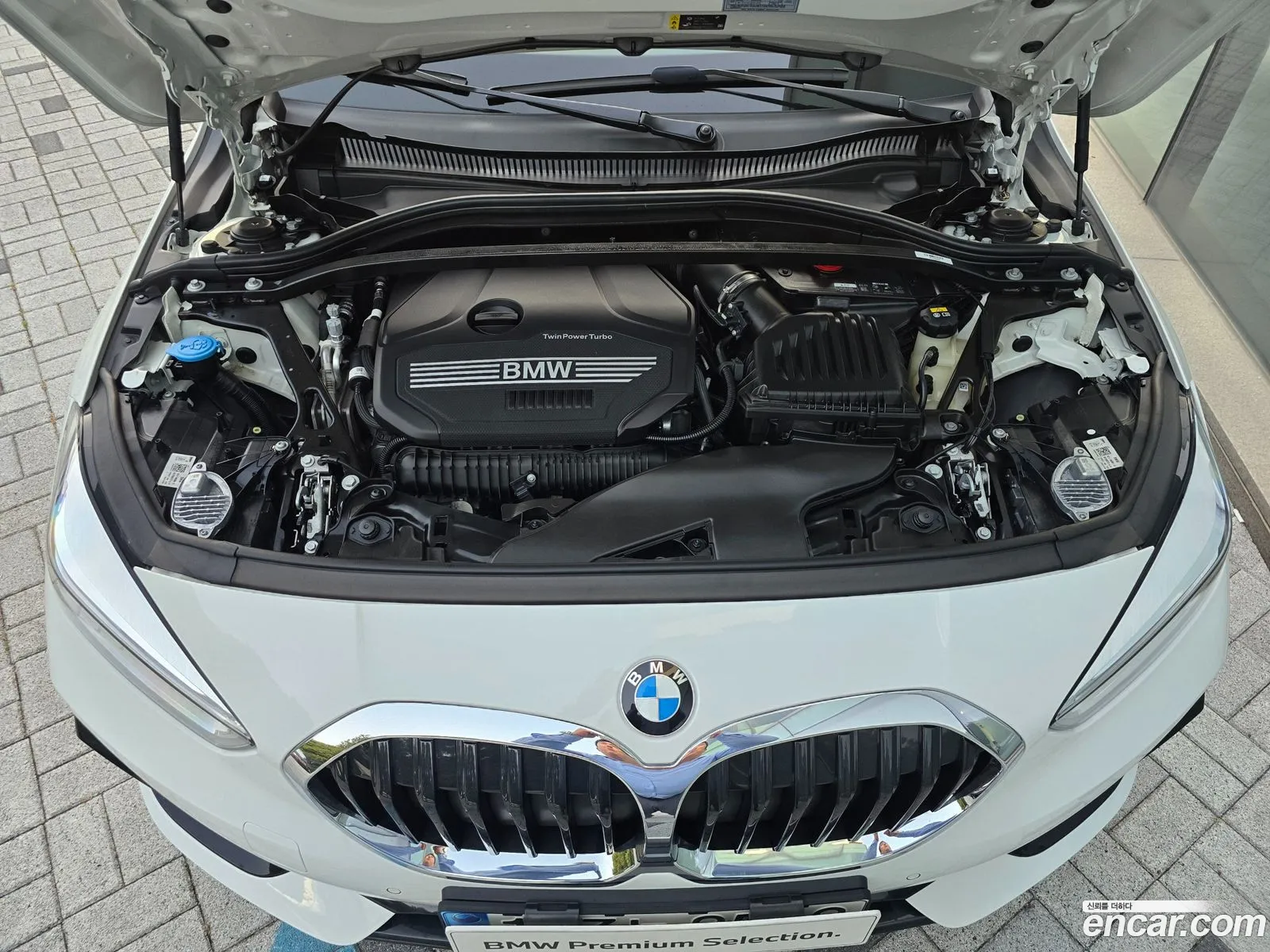 BMW 1 Series F40 120I Sports - фотография 7416924