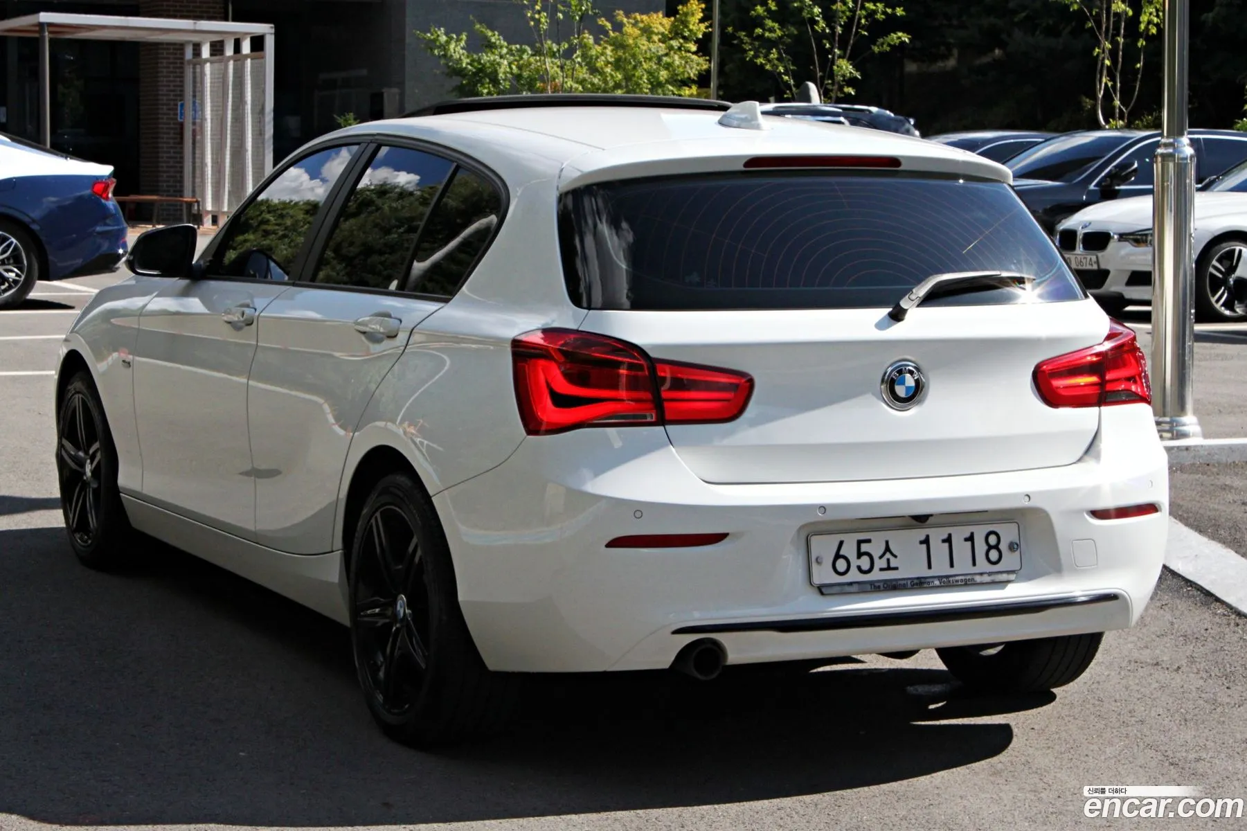 BMW 1 Series F20 118D Sports 5-Door - фотография 7753852