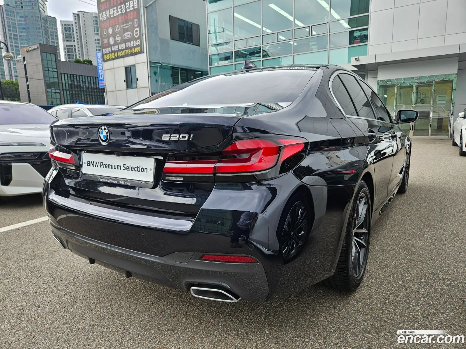 BMW 5 Series G30 520I M Sports - фотография 7753835