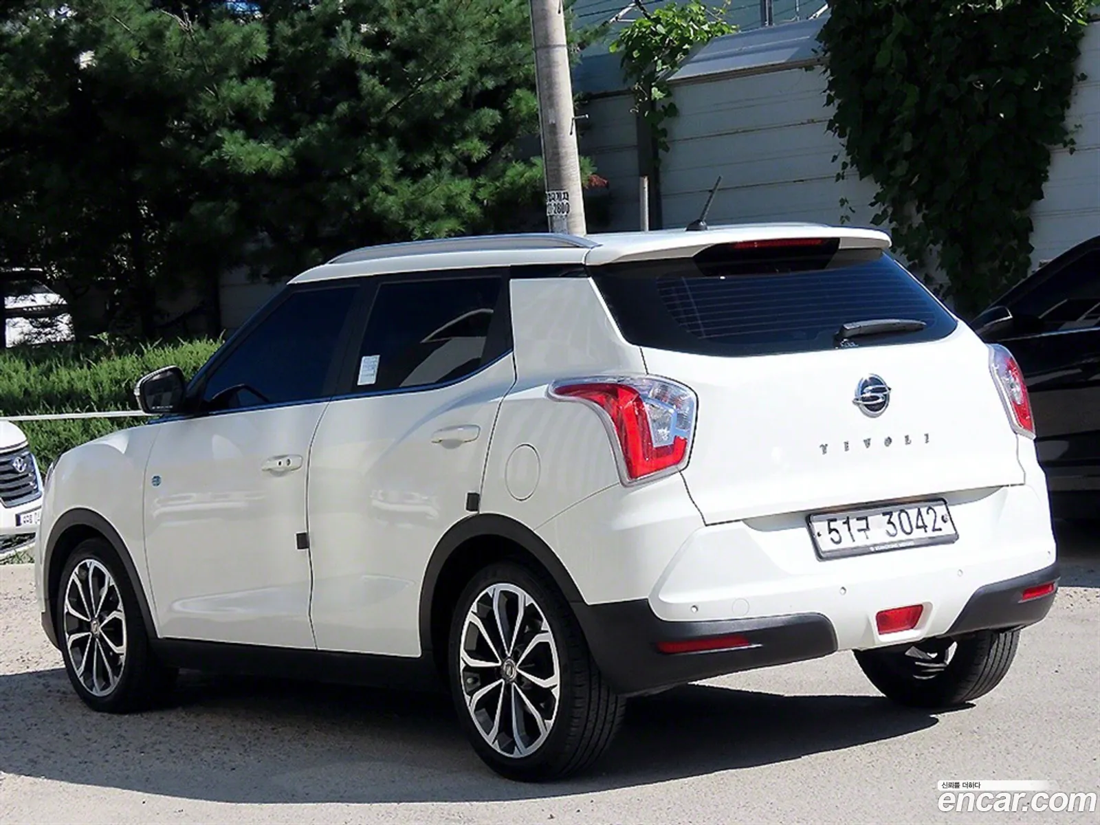 Kg Mobility Ssangyong Tivoli Armor Diesel Lx 2Wd - фотография 6881157