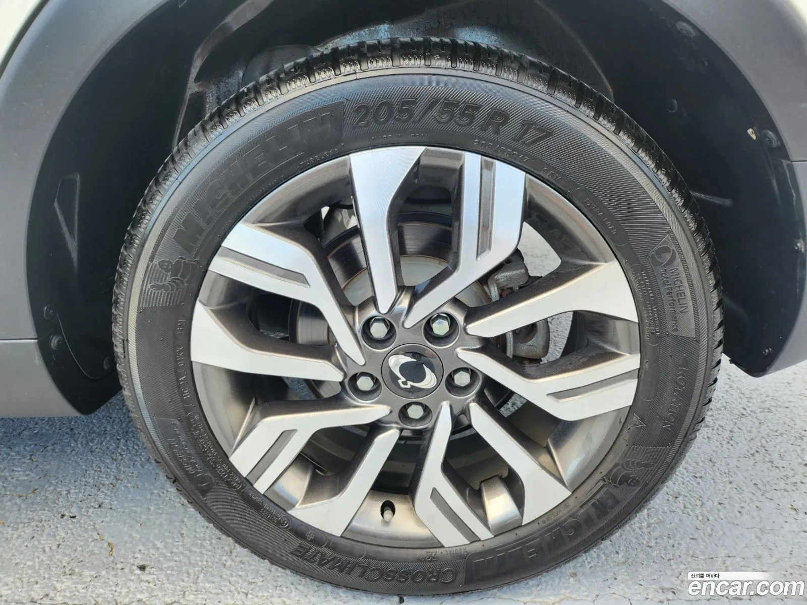 Kg Mobility Ssangyong Tivoli Armor Gear Plusⅰ 2Wd - фотография 7223327