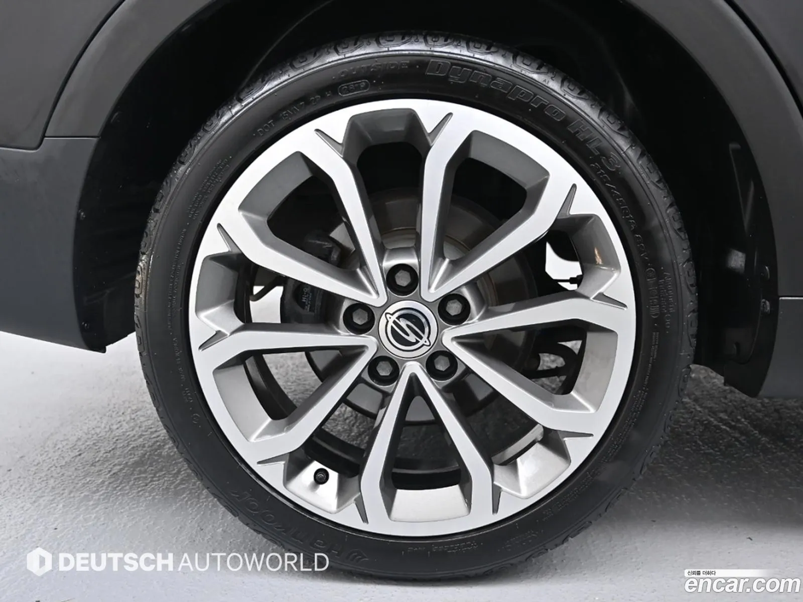Kg Mobility Ssangyong Tivoli Air Diesel Rx 2Wd - фотография 7223339