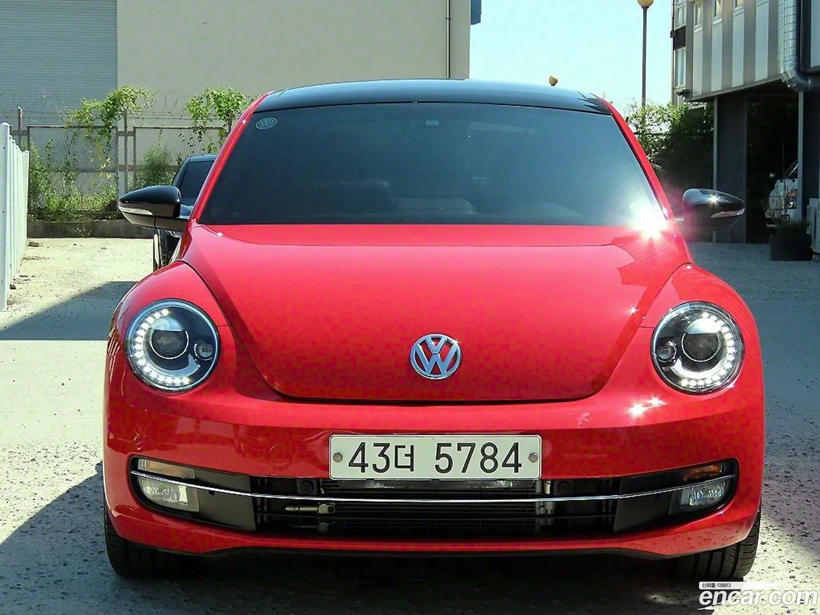 Volkswagen The Beetle 20 Tdi Premium 3Rd Generation - фотография 12470603