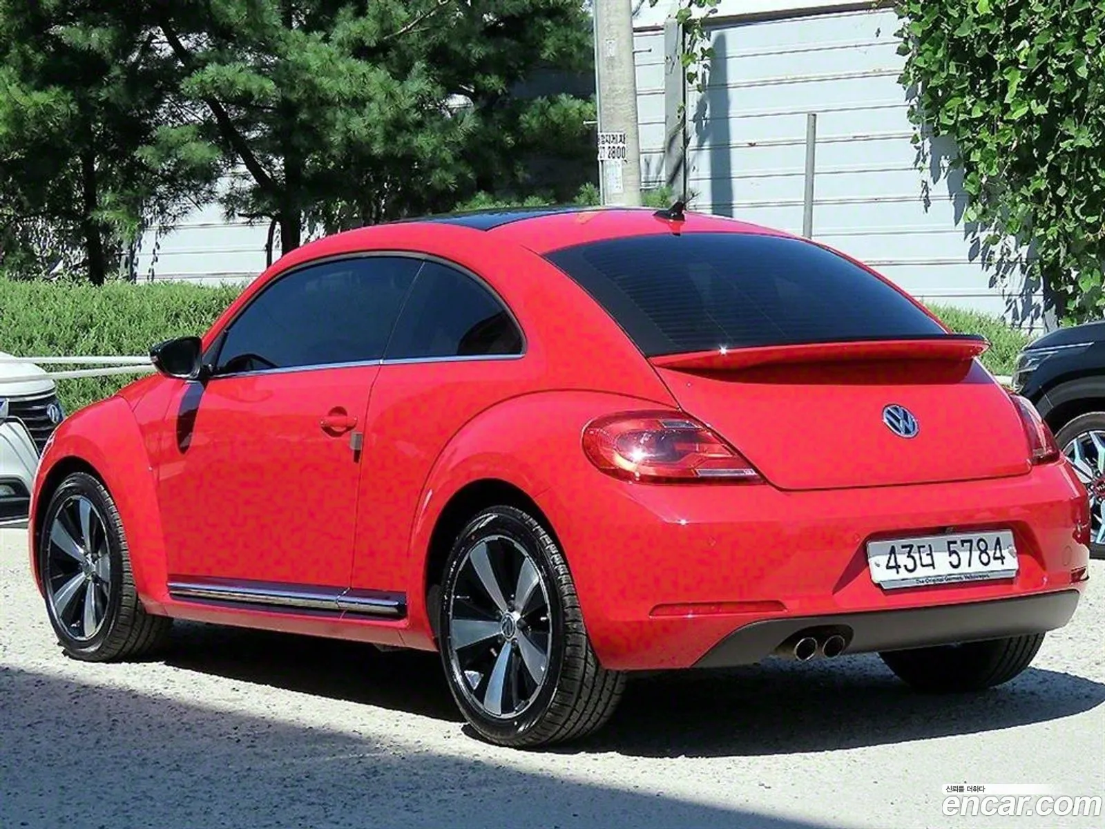 Volkswagen The Beetle 20 Tdi Premium 3Rd Generation - фотография 12470605