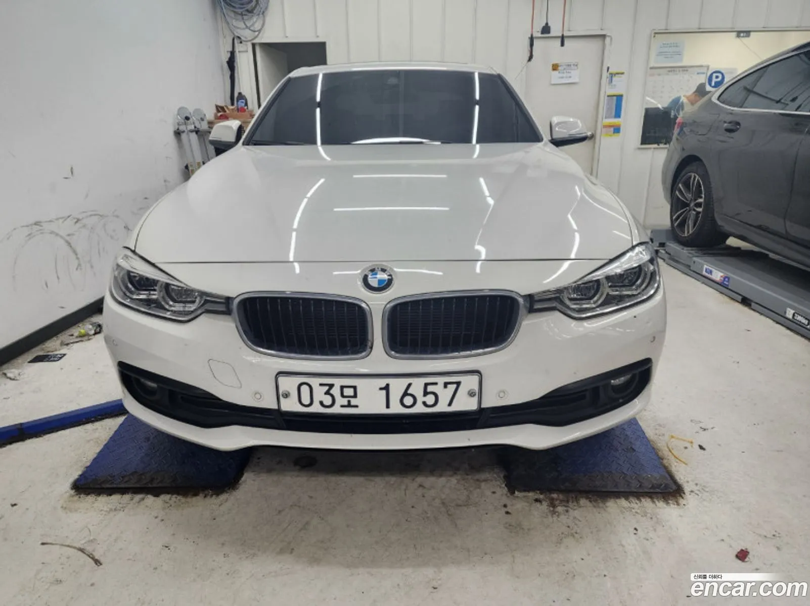 BMW 3 Series F30 320D - фотография 7837737