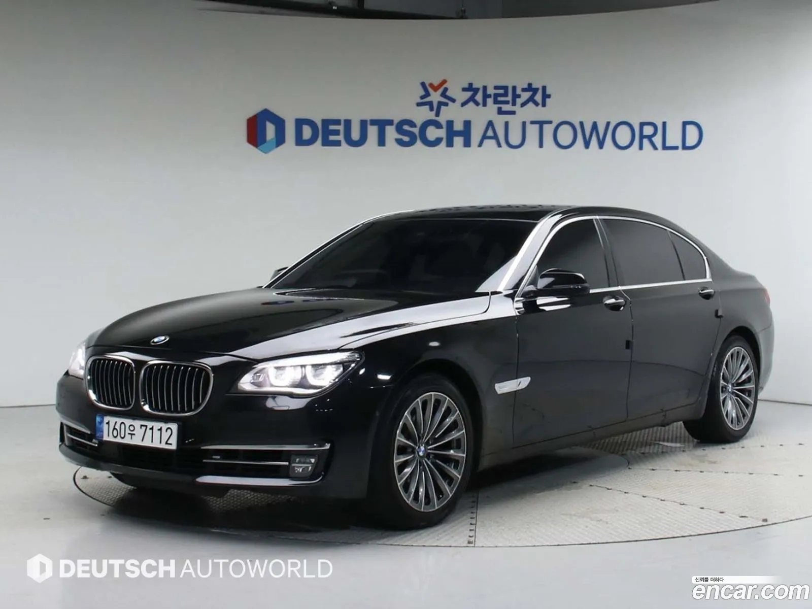 BMW 7 Series F01 750I - фотография 7529523
