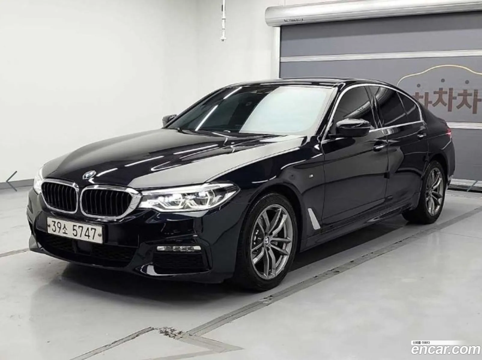 BMW 5 Series G30 520D M Sports - фотография 7529537