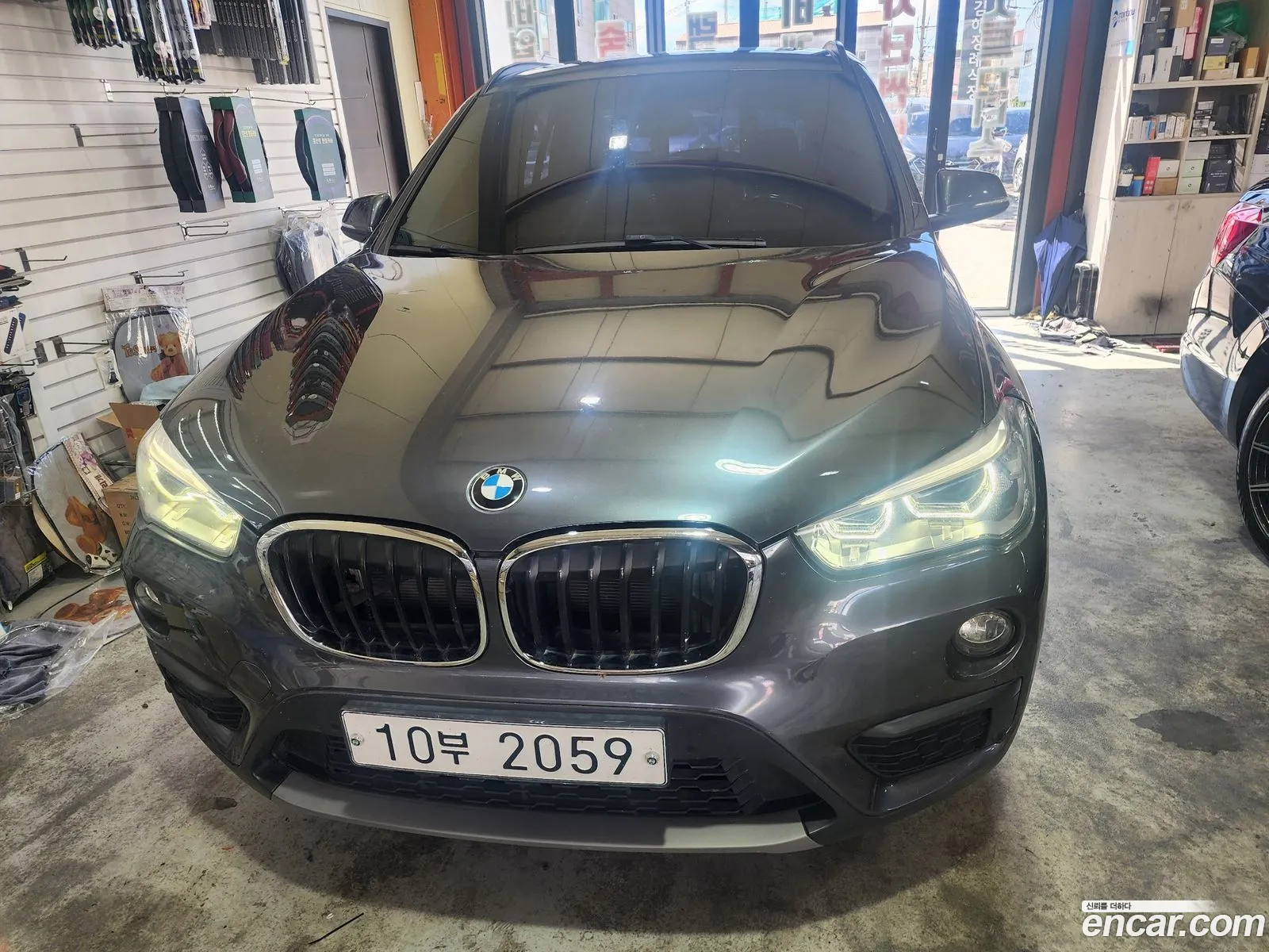 BMW X1 F48 xDrive 18D - фотография 7416872
