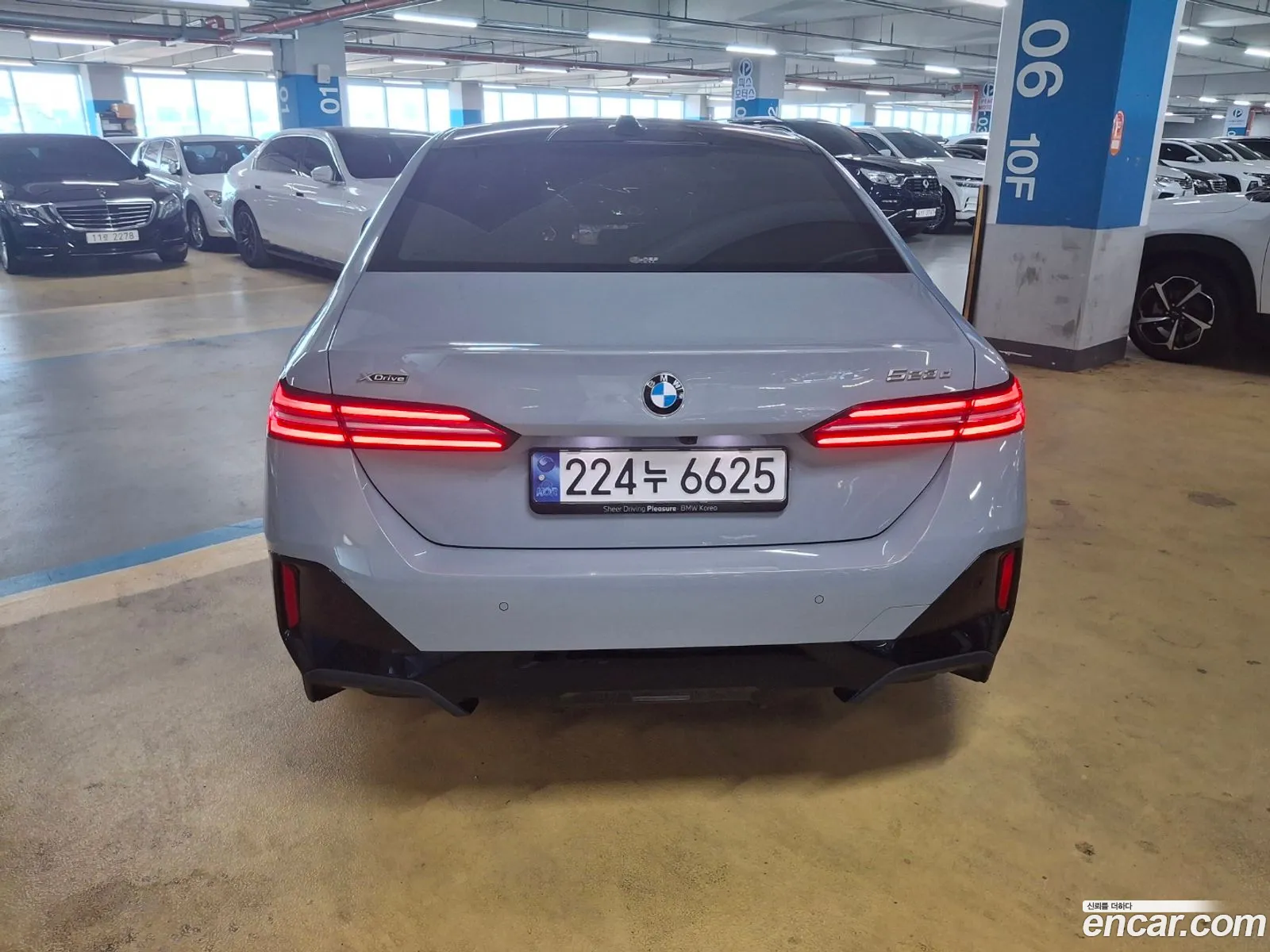 BMW 5 Series G60 523D ​​xDrive M Sports - фотография 6749140