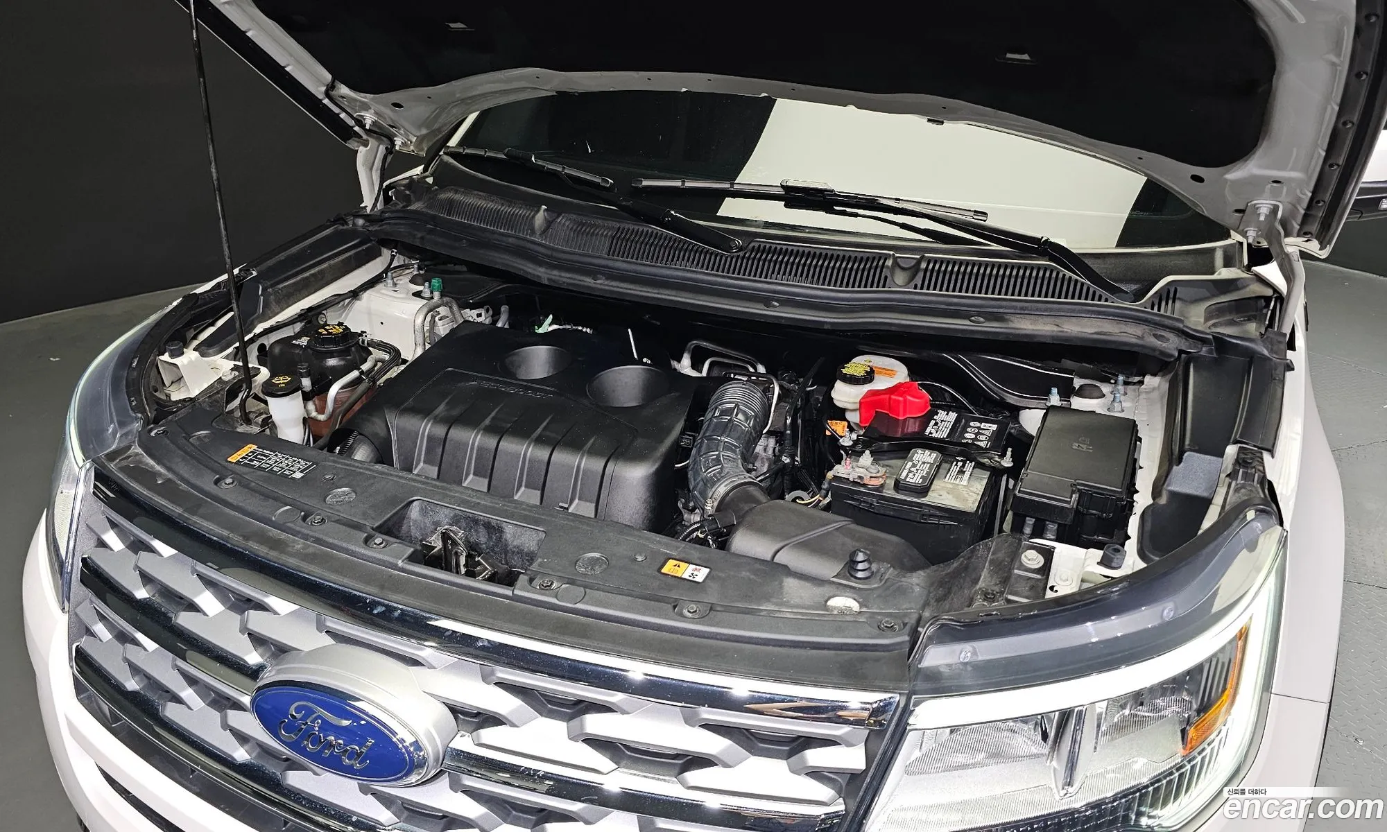 Ford Explorer 23 Limited 4Wd 5Th Generation - фотография 4625676