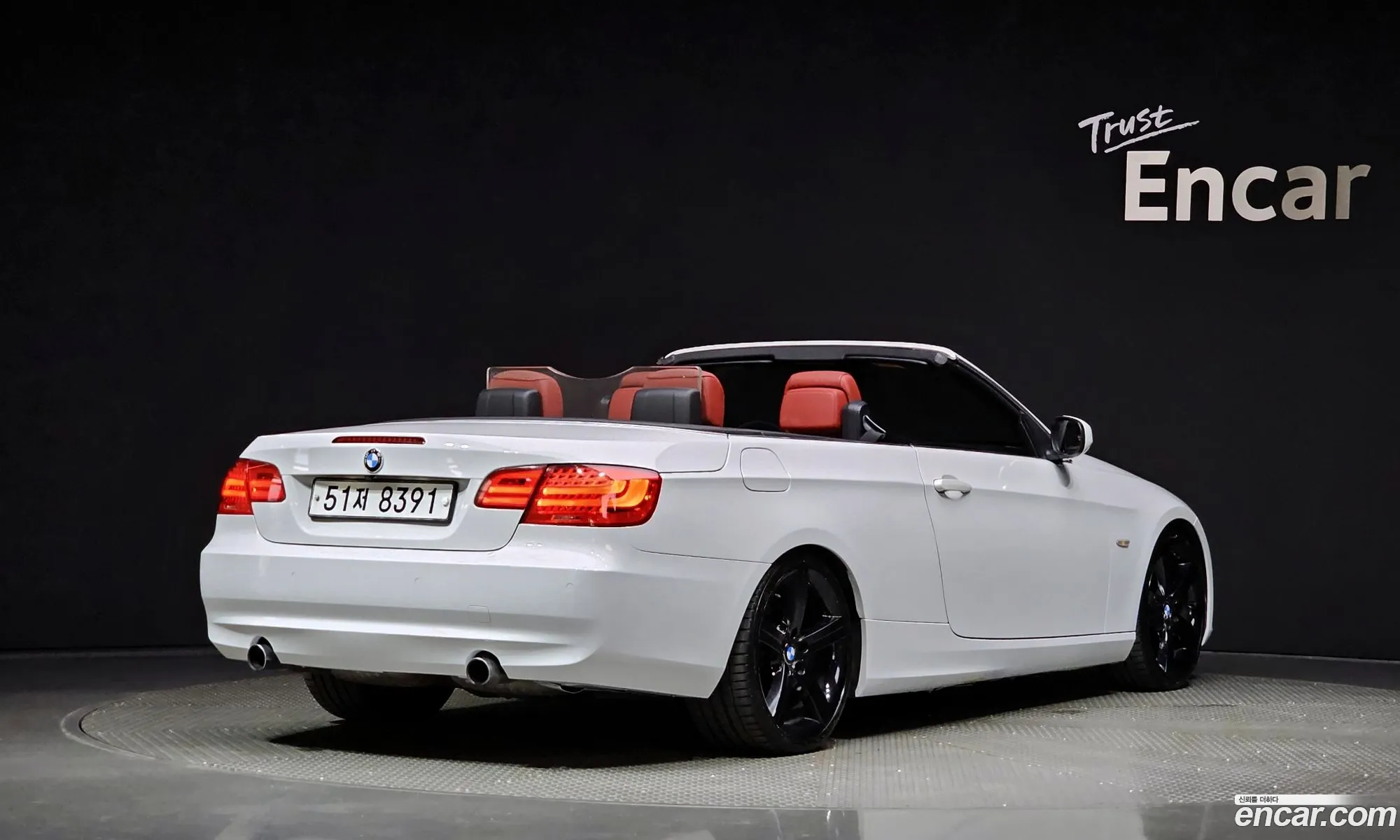 BMW 3 Series E90 335I Convertible - фотография 6291441