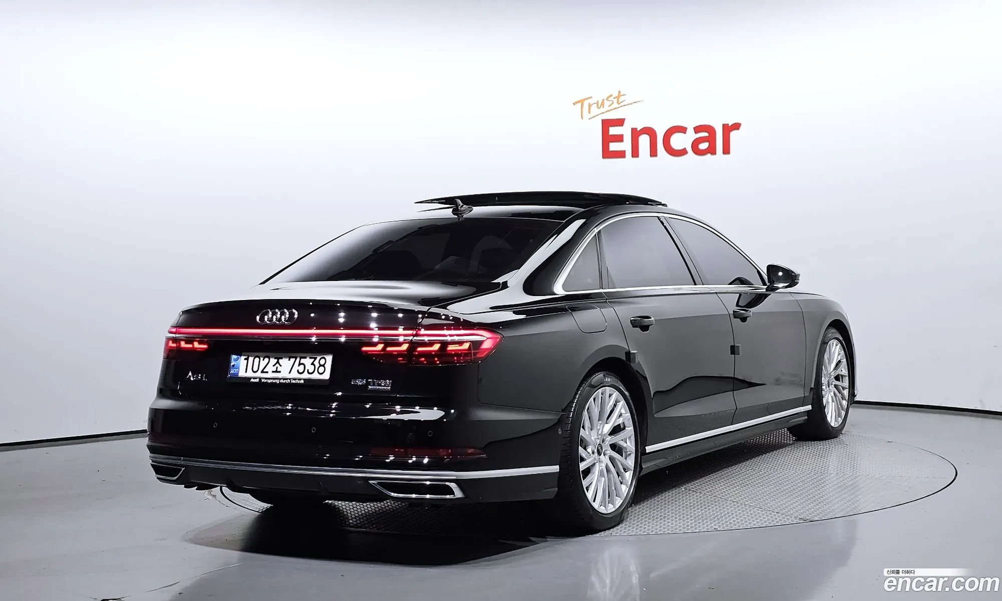 Audi A8 D5 55 Tfsi Quattro Lwb - фотография 12864925