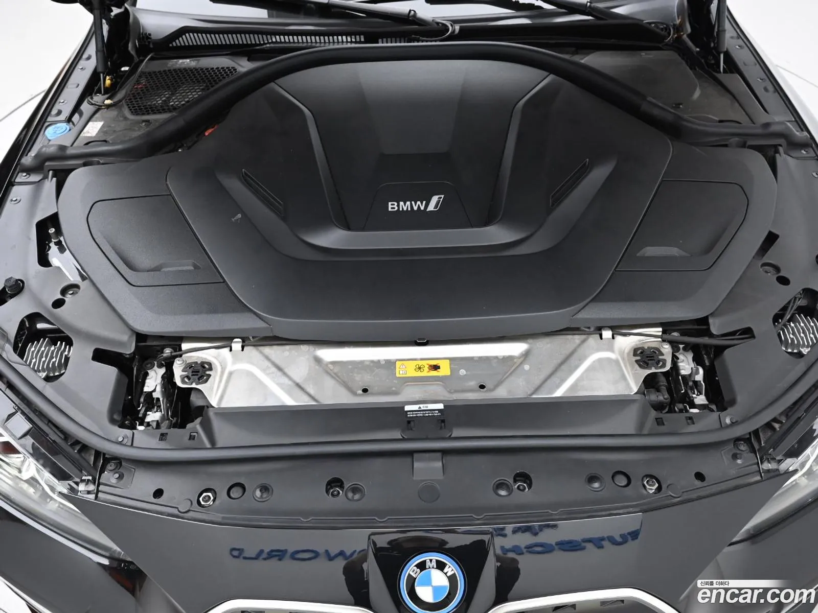 BMW I4 Edrive40 M Sport - фотография 4810972