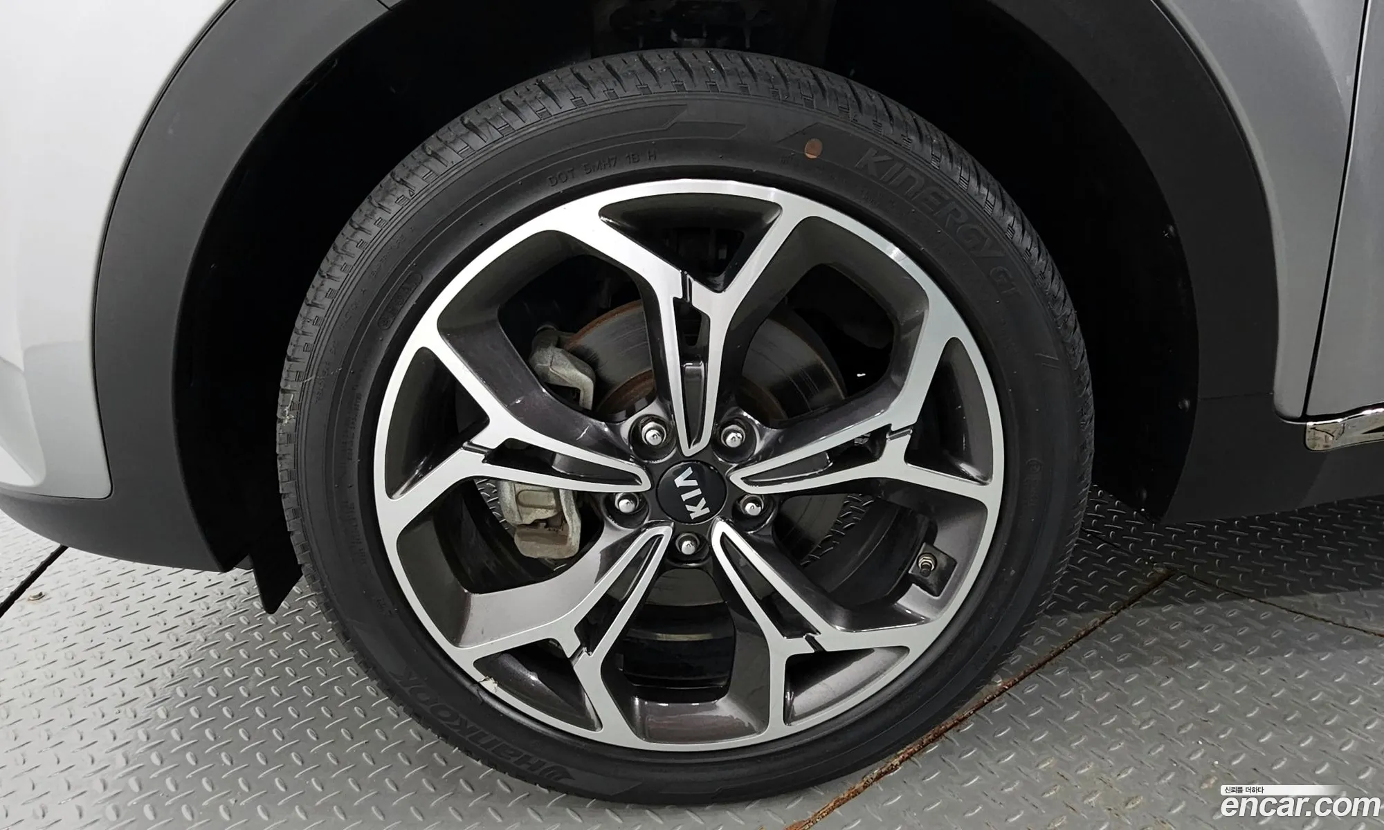 Kia Sportage The Bold Diesel 16 2Wd Prestige - фотография 15779983