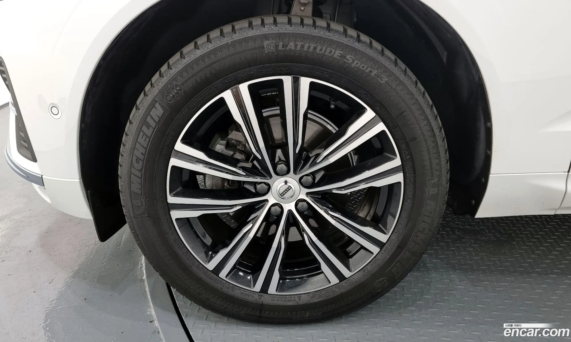 Volvo Xc60 2Nd Generation B5 Inscription - фотография 7721815