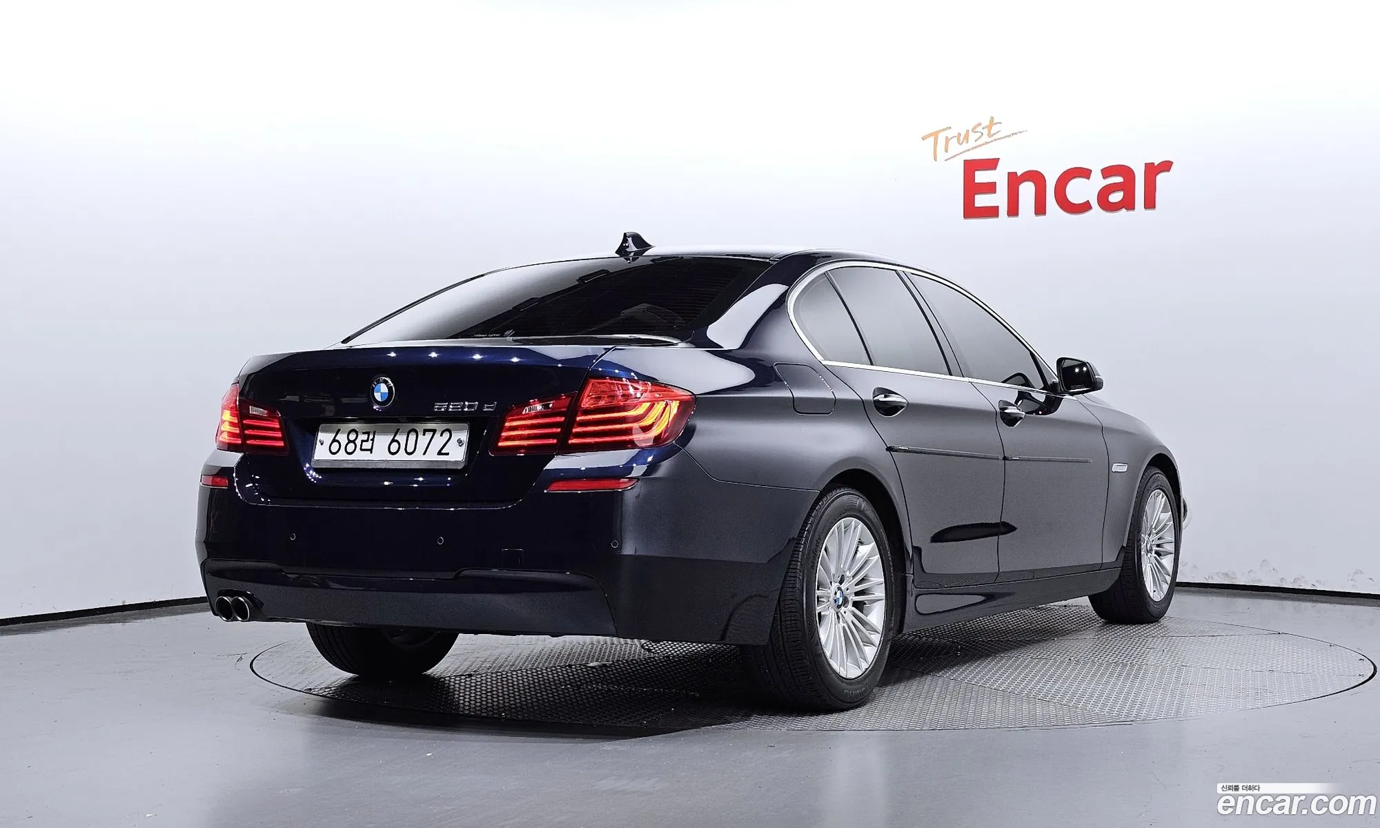 BMW 5 Series F10 520D - фотография 4810931