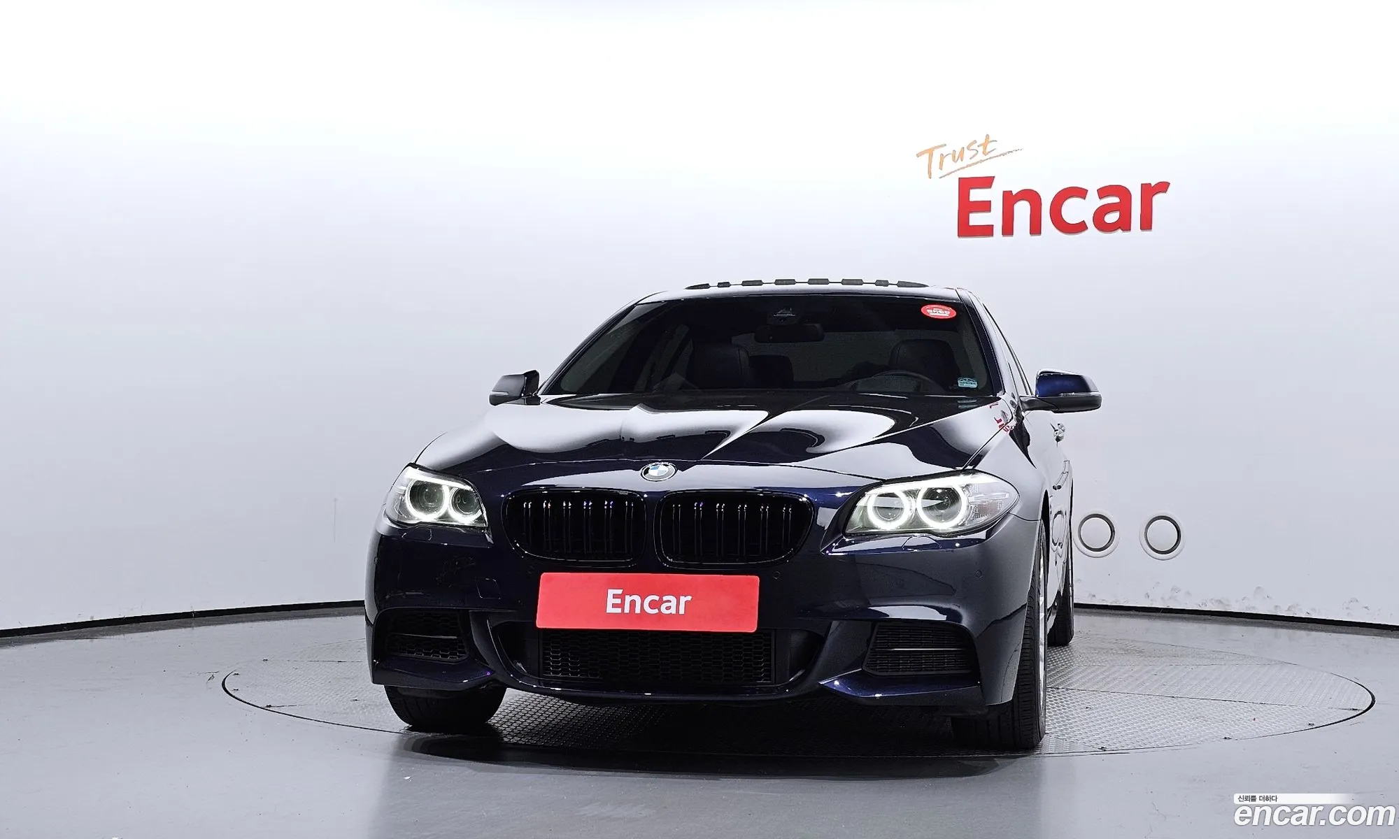 BMW 5 Series F10 520D - фотография 4810932