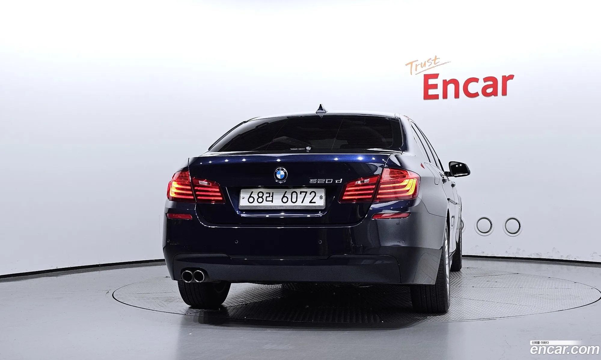 BMW 5 Series F10 520D - фотография 4810933