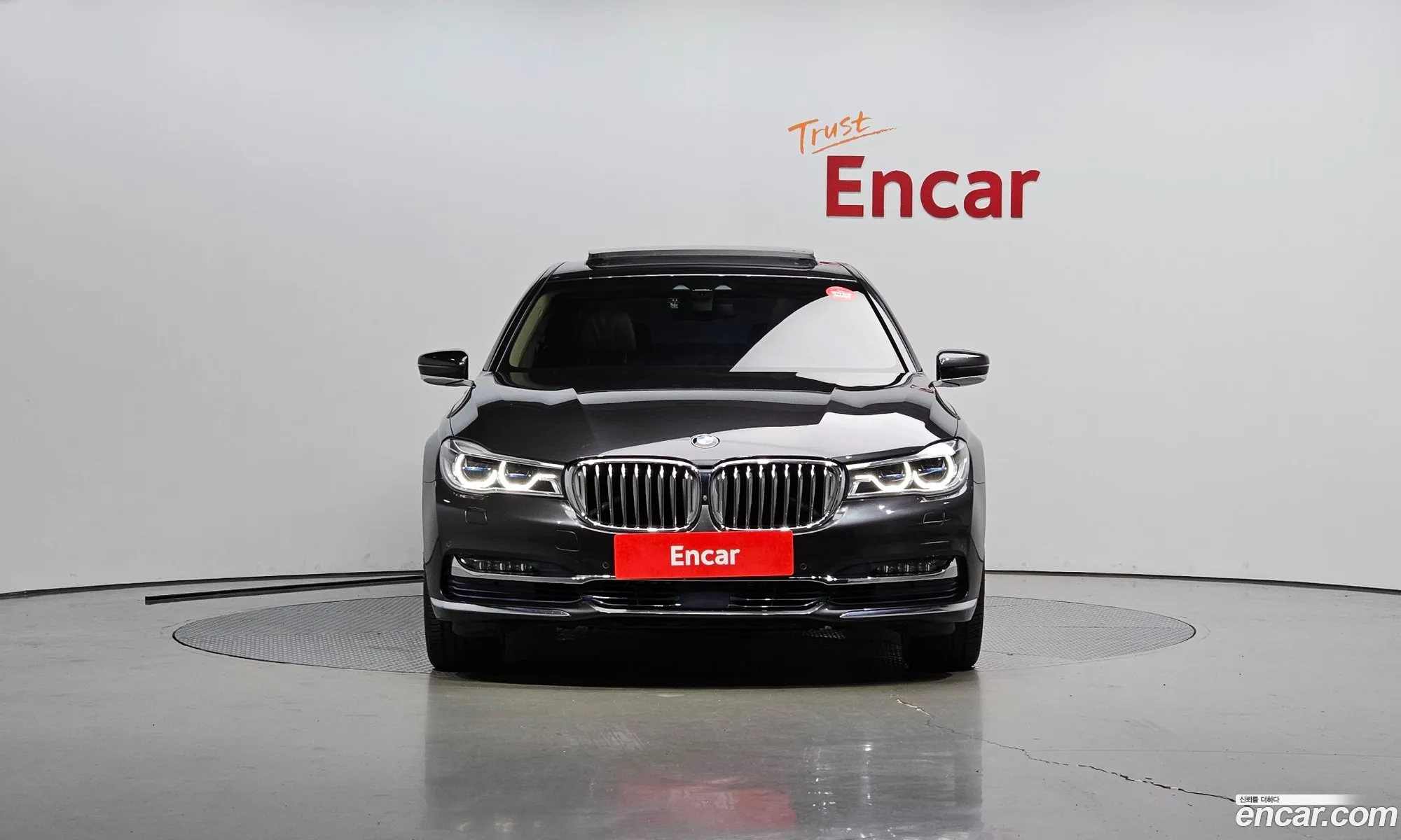 BMW 7 Series G11 740Li xDrive - фотография 6340272