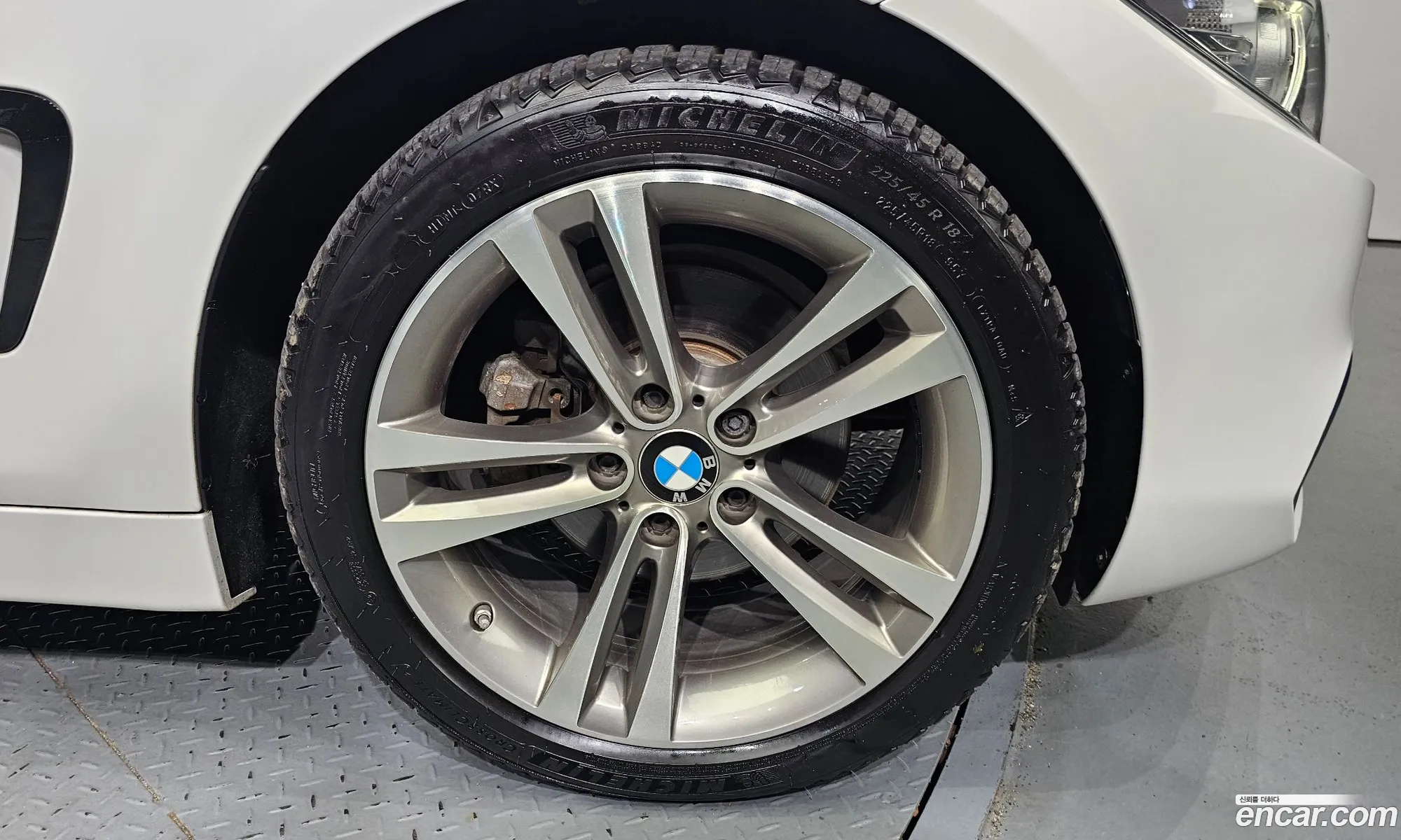BMW 4 Series F32 420D xDrive Sports Gran Coupe - фотография 5668289