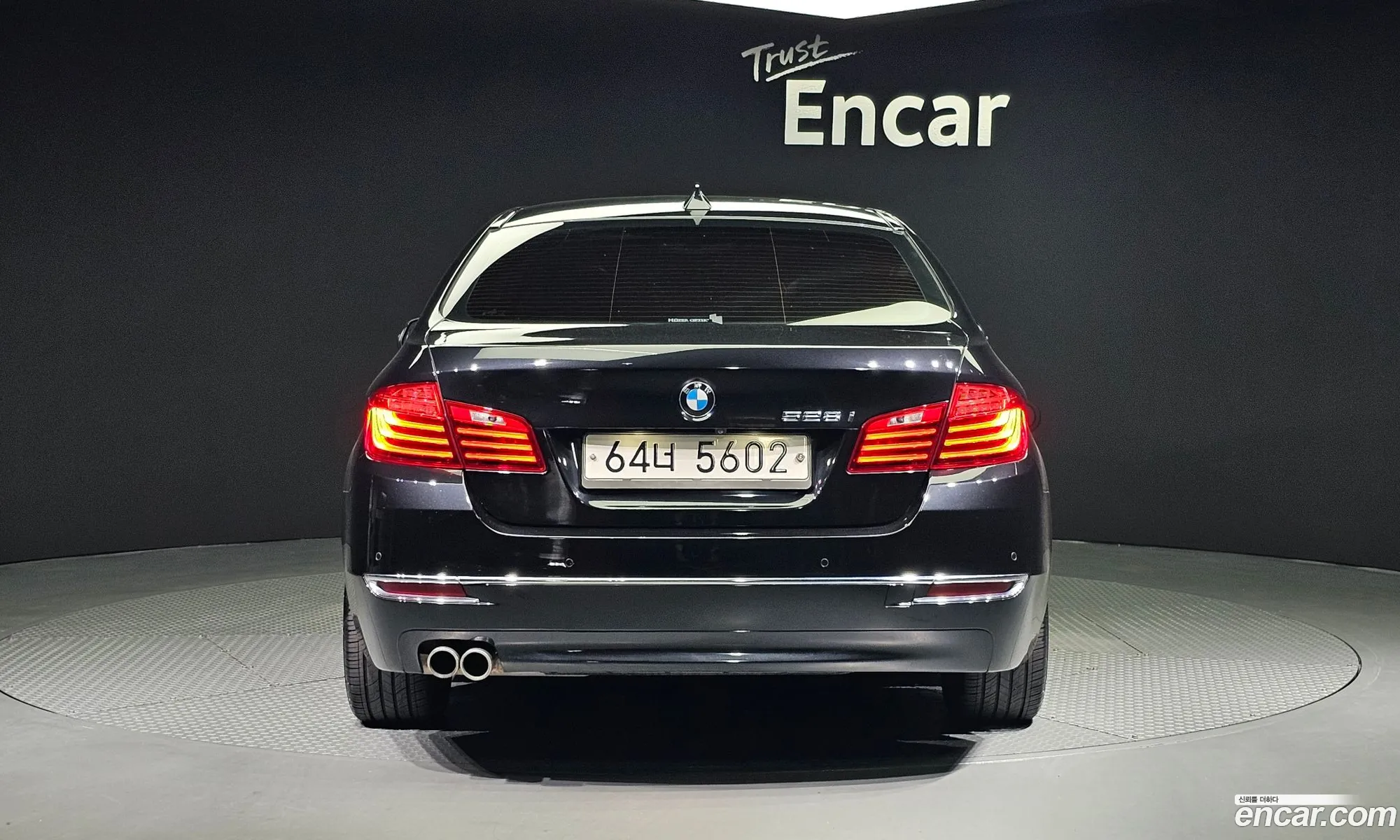 BMW 5 Series F10 528I Luxury - фотография 6481094
