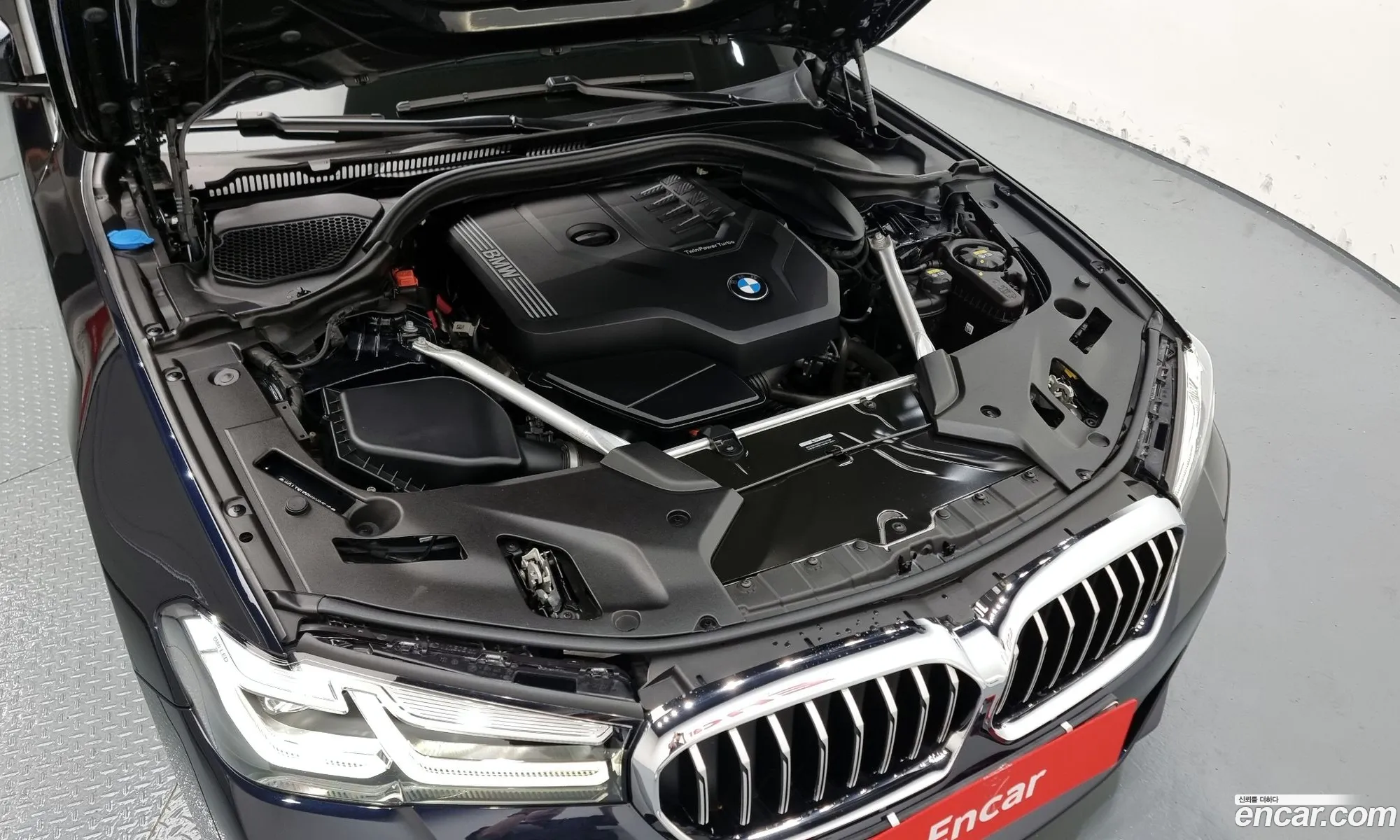 BMW 5 Series G30 530I M Sports - фотография 6677626