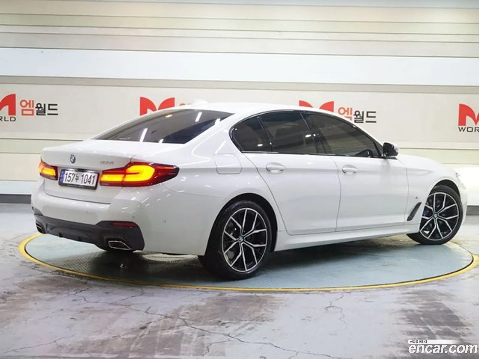 BMW 5 Series G30 530I M Sports - фотография 6291455