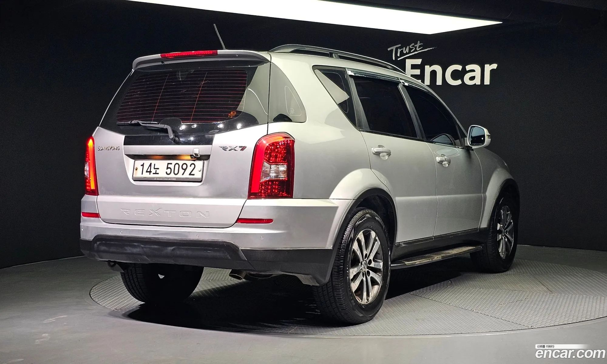 Kg Mobility Ssangyong Rexton W 20 2Wd Rx7 Brown Special - фотография 6452382