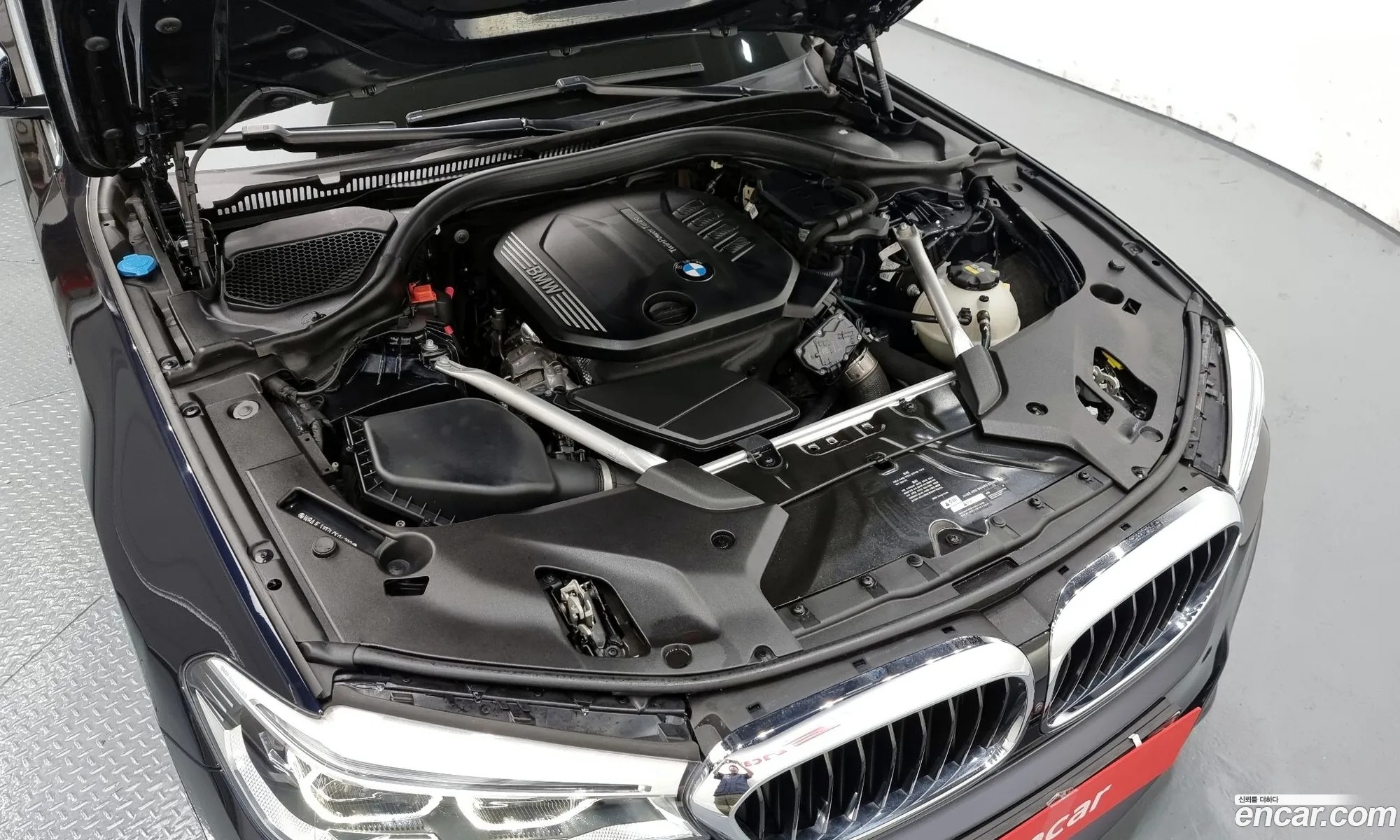 BMW 5 Series G30 520D M Sports Plus - фотография 6160828