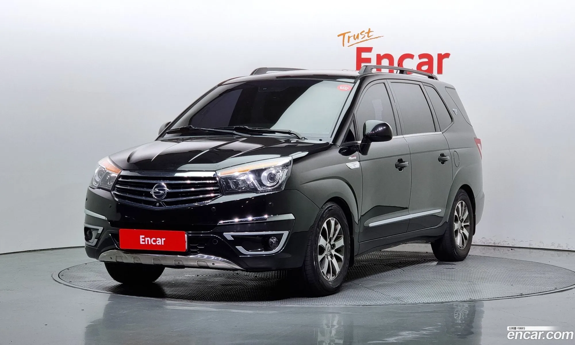 Kg Mobility Ssangyong Korando Turismo 4Wd Rx 9-Seater - фотография 6755334