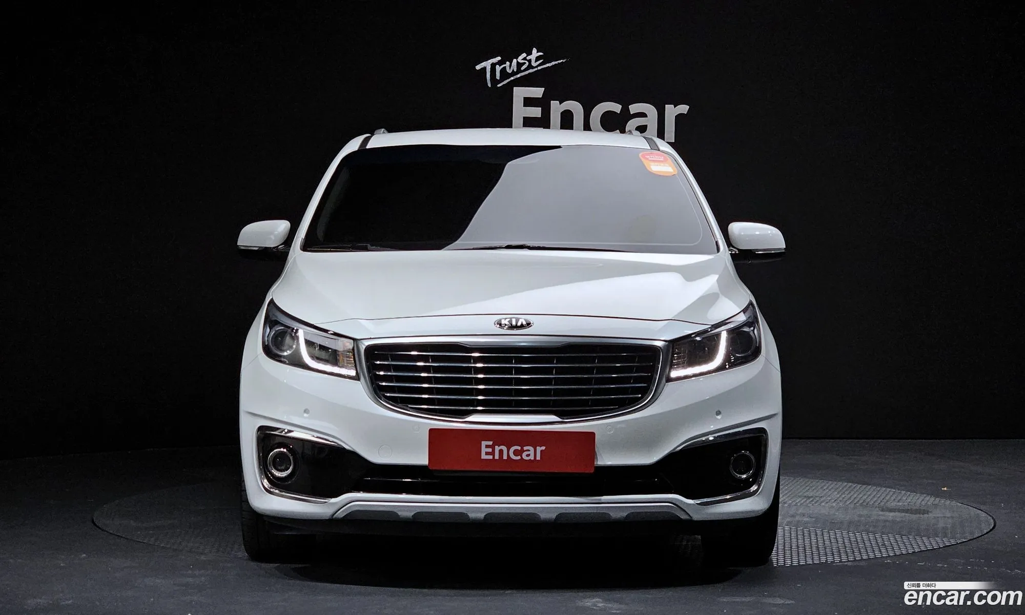 Kia All New Carnival 9-Seater Noblesse - фотография 15779945